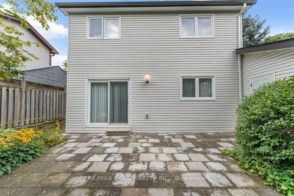 Photo 42 of 29 Carberry Crescent, Brampton, Madoc — HOMEH