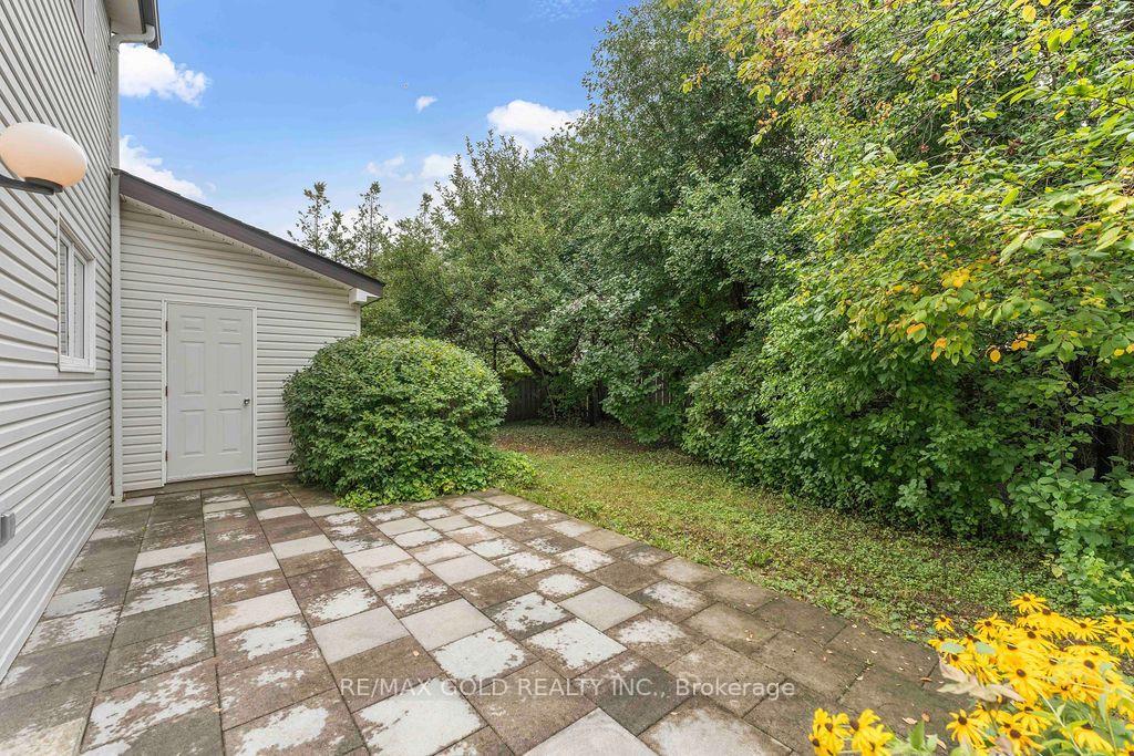Photo 43 of 29 Carberry Crescent, Brampton, Madoc — HOMEH