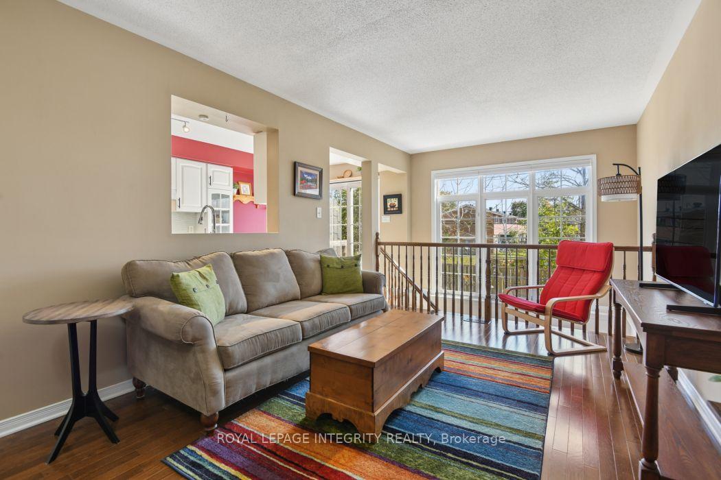 Photo 7 of 416 Wisteria Crescent, Ottawa, Hunt Club — HOMEH