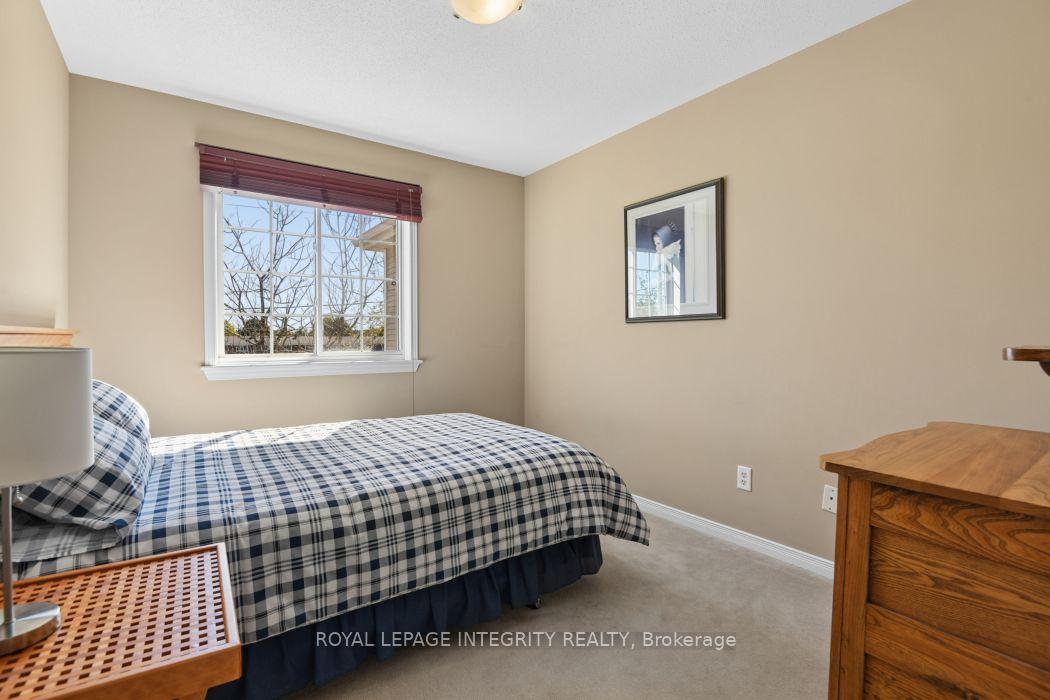 Photo 20 of 416 Wisteria Crescent, Ottawa, Hunt Club — HOMEH