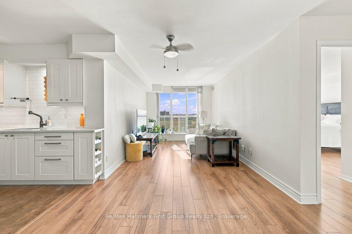 Photo 12 of Unit 715, 340 Watson Street W, Whitby, Port Whitby — HOMEH