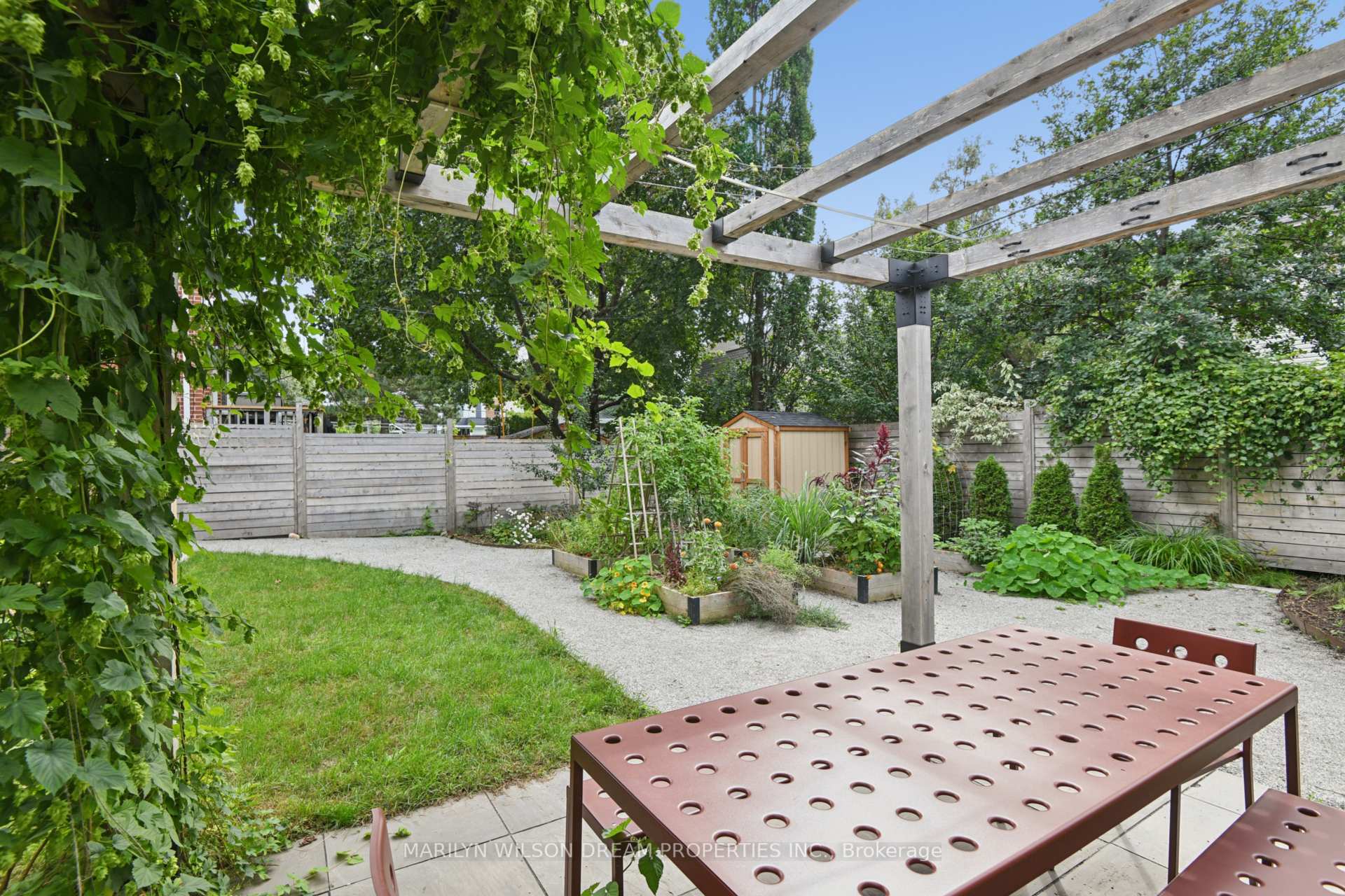 Photo 5 of 44 Warren Avenue, Ottawa, Ottawa West — HOMEH