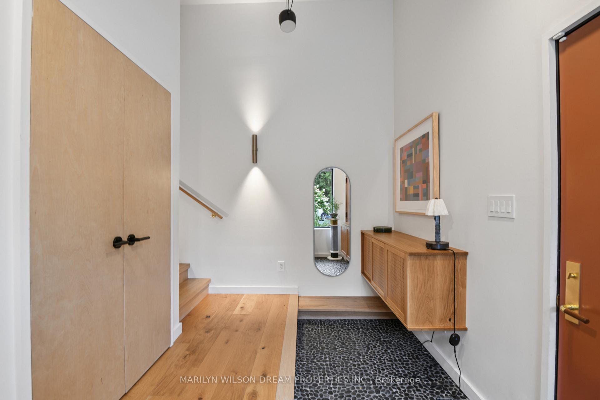 Photo 10 of 44 Warren Avenue, Ottawa, Ottawa West — HOMEH