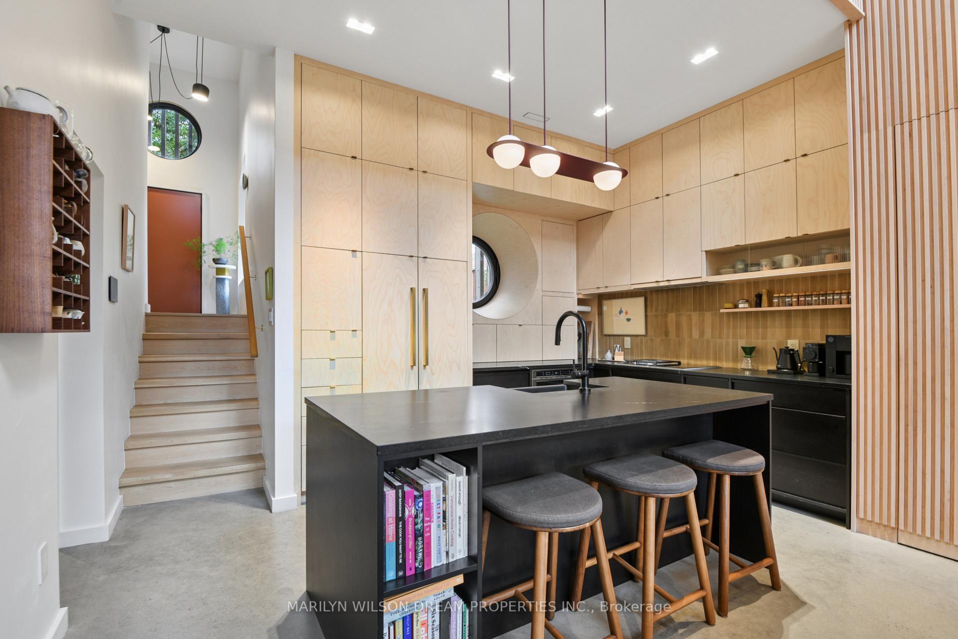Photo 15 of 44 Warren Avenue, Ottawa, Ottawa West — HOMEH