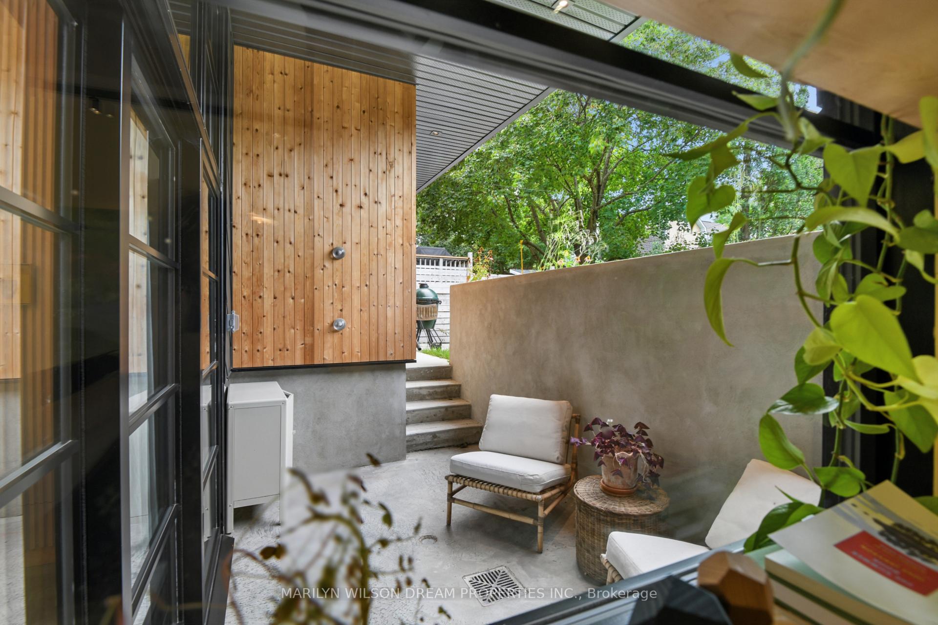 Photo 22 of 44 Warren Avenue, Ottawa, Ottawa West — HOMEH