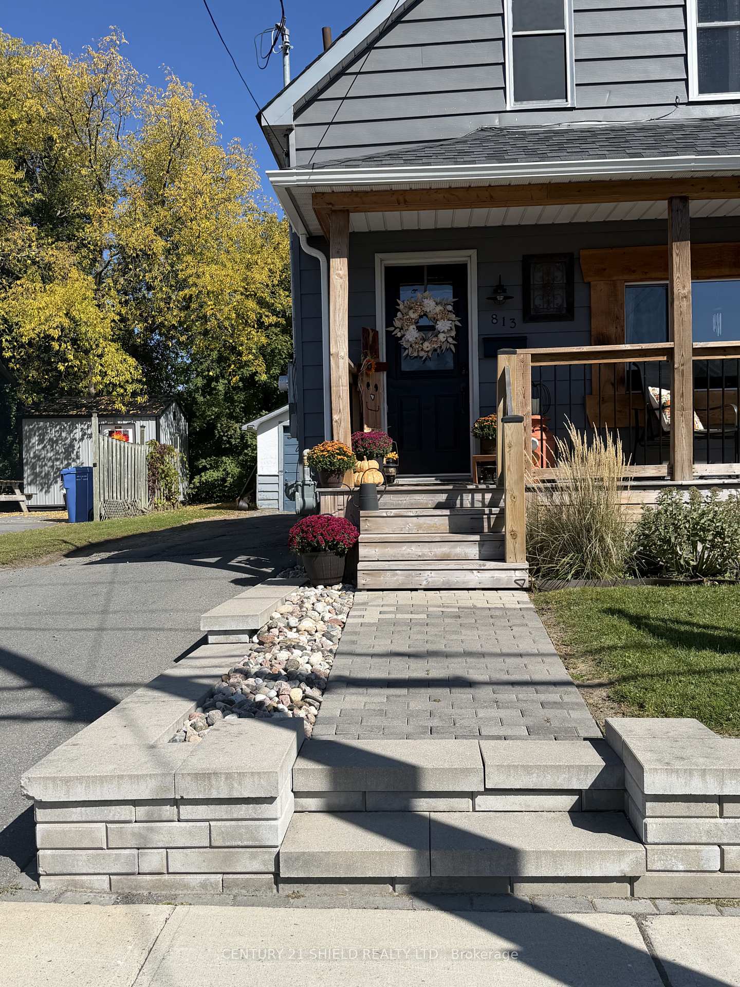 Photo 3 of 813 York Street, Cornwall, Cornwall — HOMEH