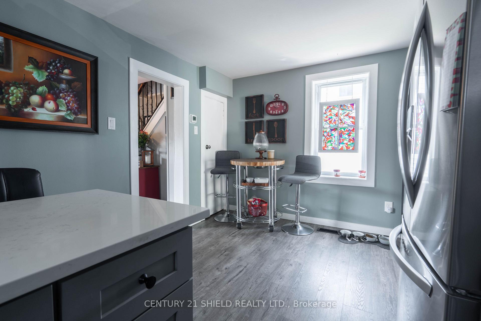 Photo 9 of 813 York Street, Cornwall, Cornwall — HOMEH