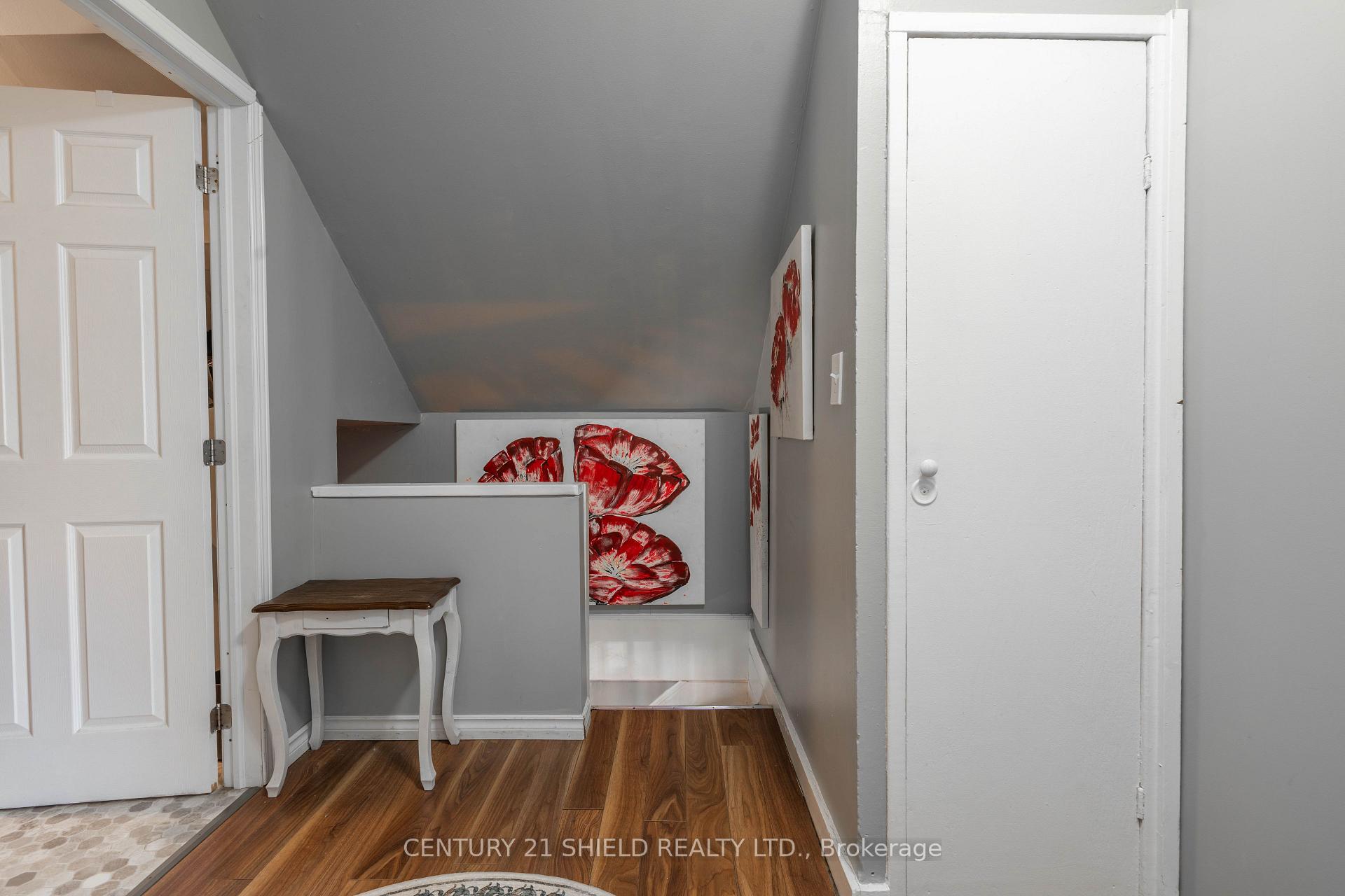 Photo 22 of 813 York Street, Cornwall, Cornwall — HOMEH