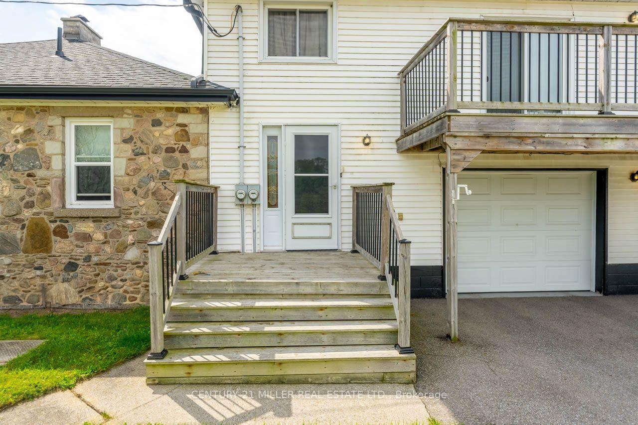 Photo 3 of 3029 Burnhamthorpe Road W, Milton, Rural Trafalgar — HOMEH