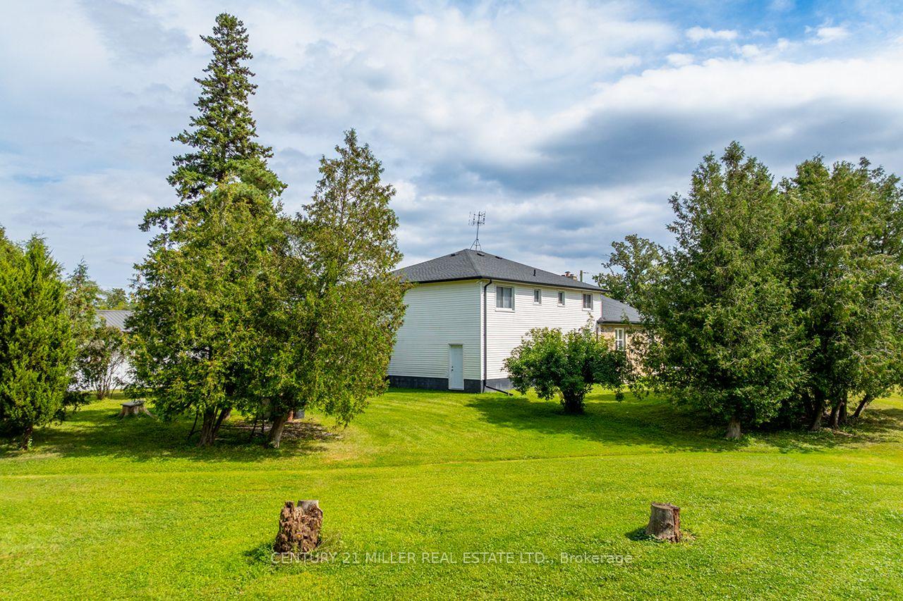 Photo 5 of 3029 Burnhamthorpe Road W, Milton, Rural Trafalgar — HOMEH