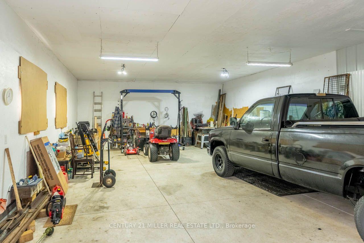 Photo 21 of 3029 Burnhamthorpe Road W, Milton, Rural Trafalgar — HOMEH