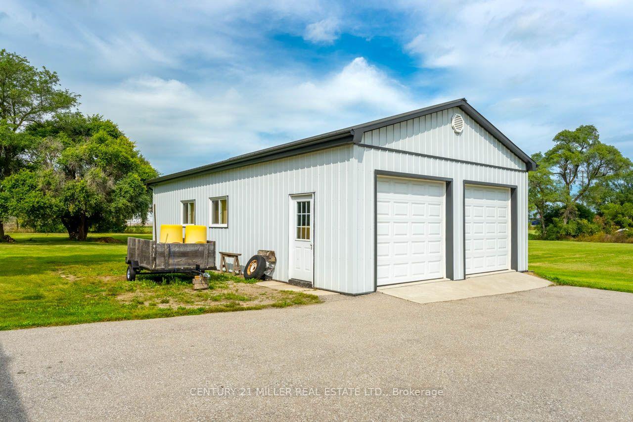 Photo 23 of 3029 Burnhamthorpe Road W, Milton, Rural Trafalgar — HOMEH