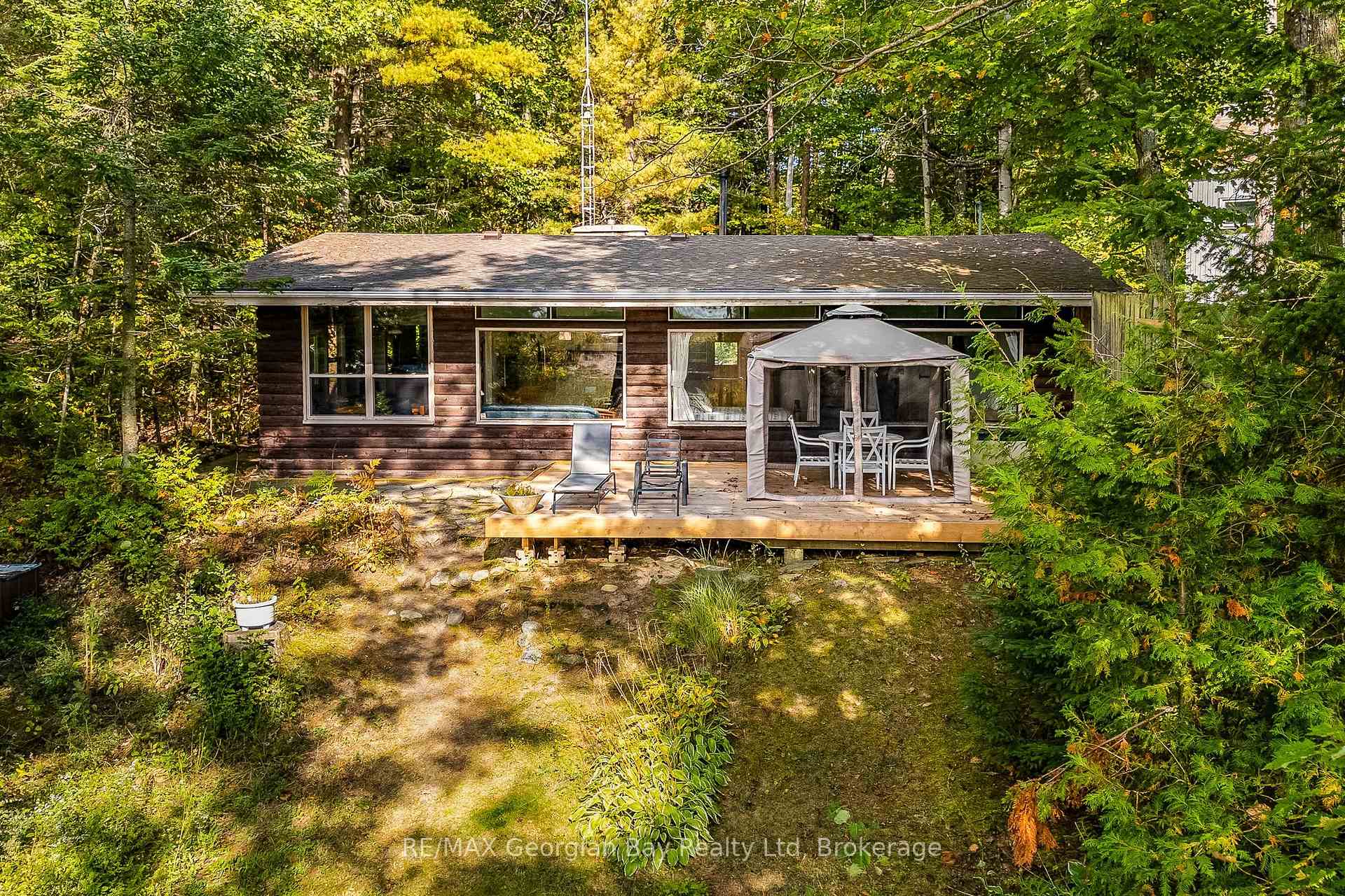 Photo of 100 Nottawaga Drive