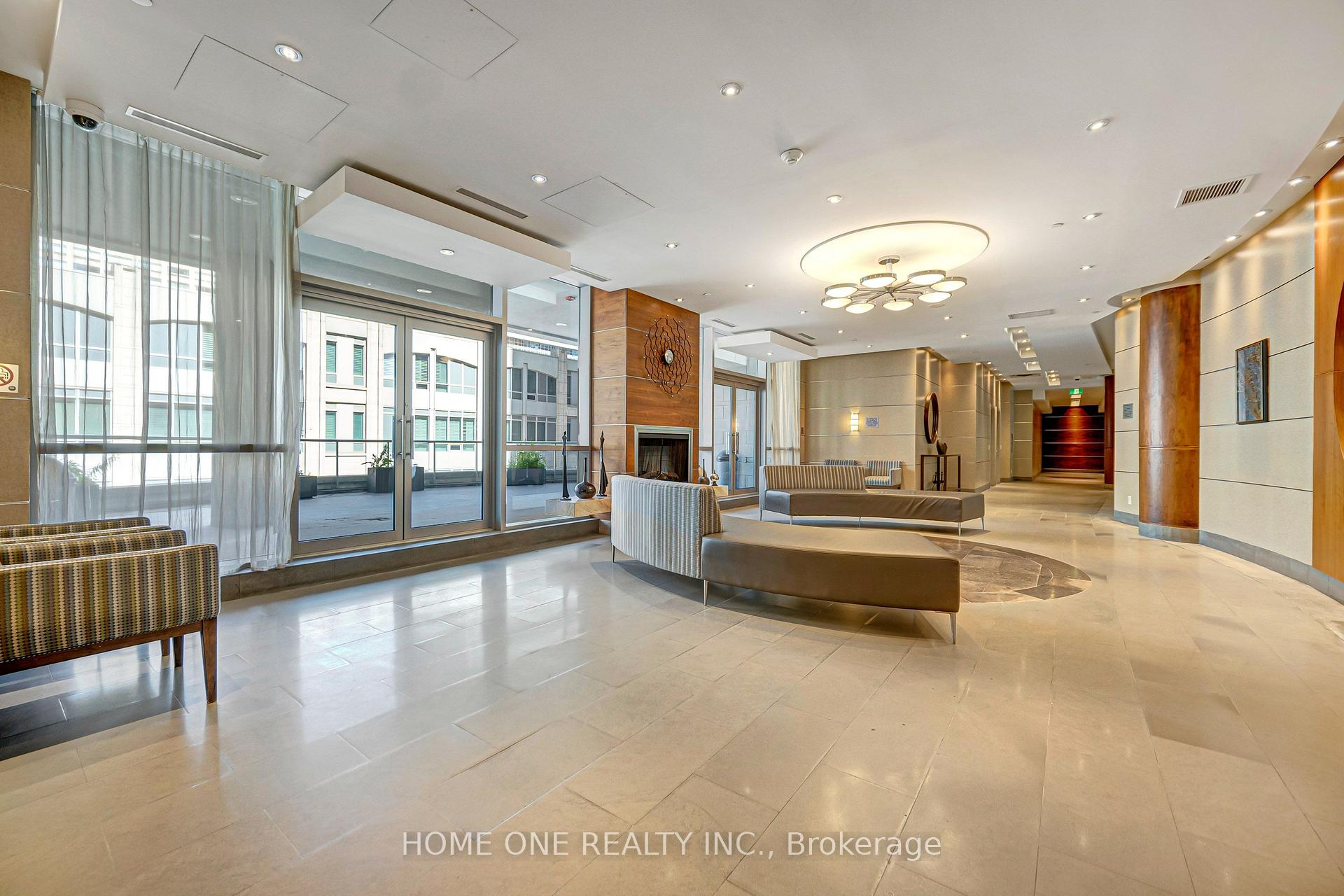 Photo 3 of Unit 2604, 761 Bay Street, Toronto, Bay Street Corridor — HOMEH