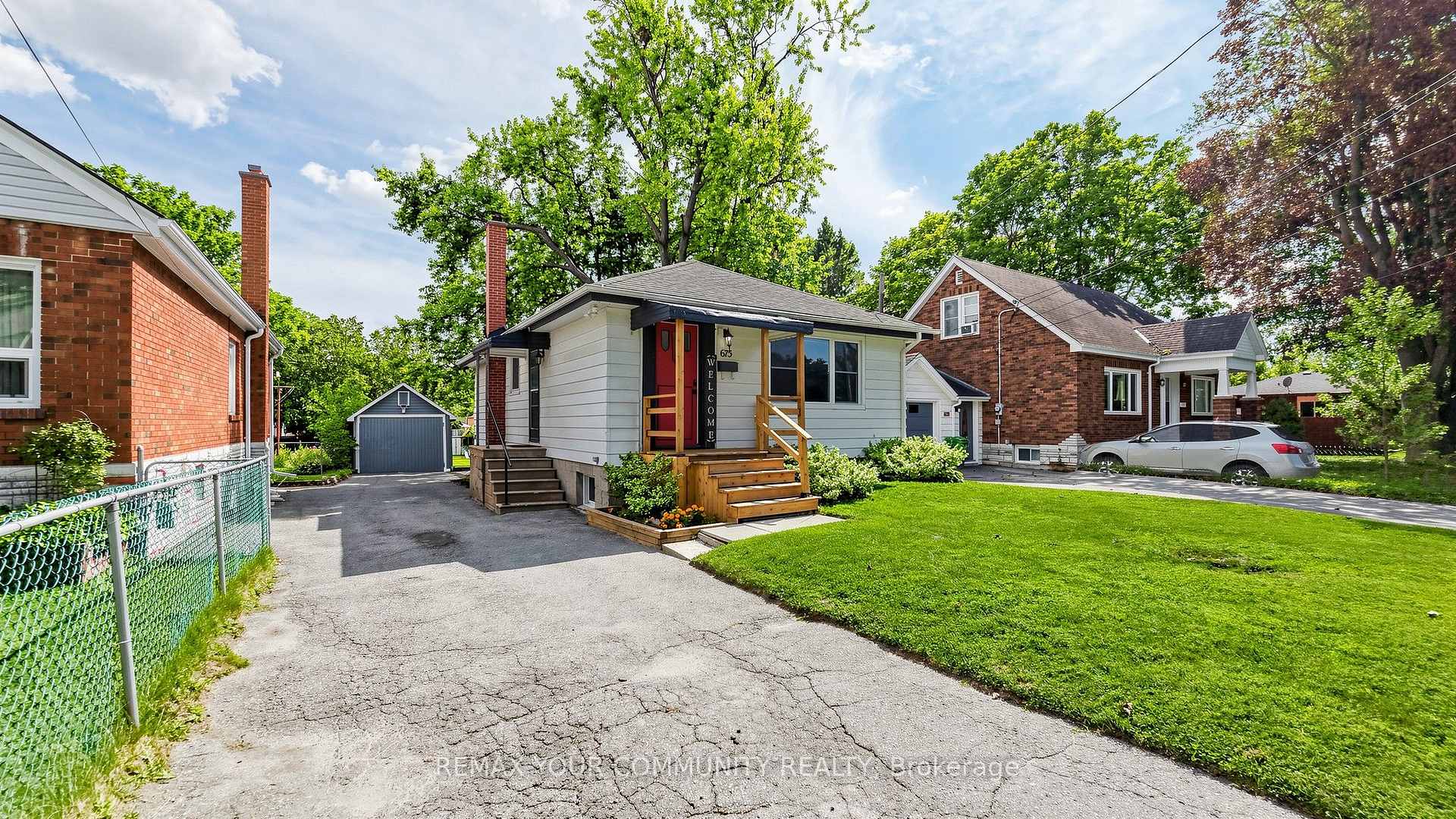 Photo 3 of 675 Lundys Lane, Peterborough, Otonabee Ward 1 — HOMEH