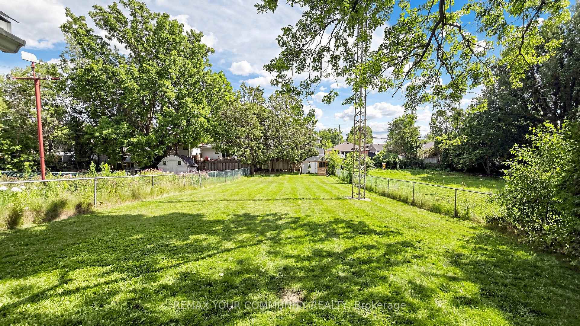 Photo 48 of 675 Lundys Lane, Peterborough, Otonabee Ward 1 — HOMEH