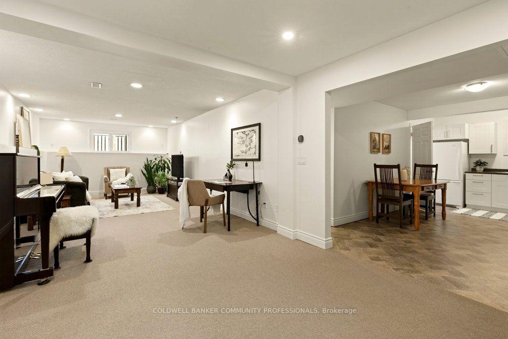 Photo 23 of 33 Albert Street, Hamilton, Blakeley — HOMEH