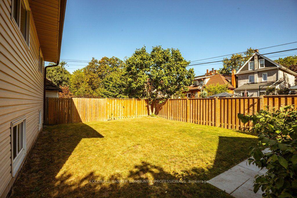 Photo 32 of 33 Albert Street, Hamilton, Blakeley — HOMEH