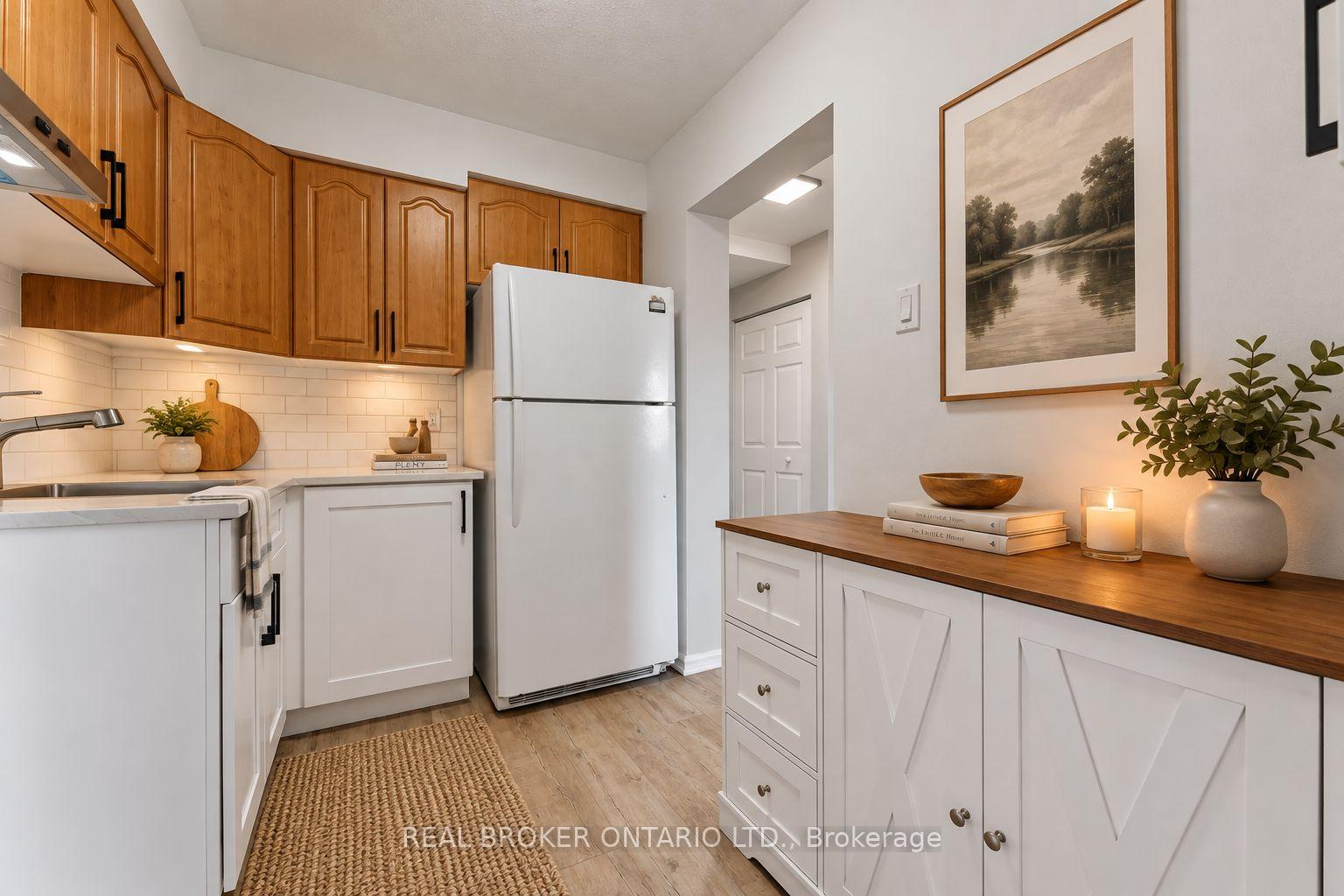Photo 11 of Unit 105, 2044 Arrowsmith Drive, Ottawa, Beacon Hill South — HOMEH