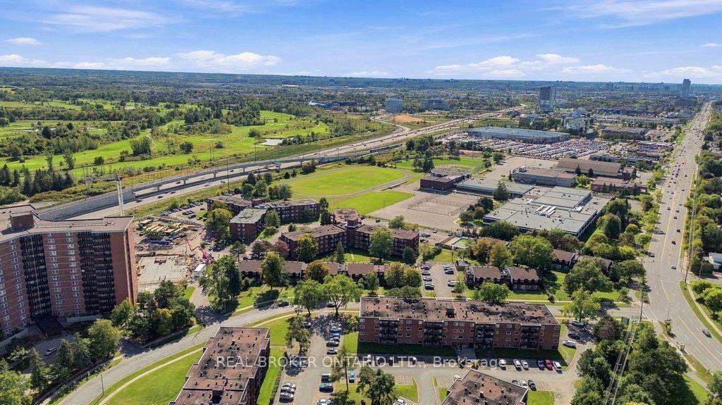 Photo 29 of Unit 105, 2044 Arrowsmith Drive, Ottawa, Beacon Hill South — HOMEH