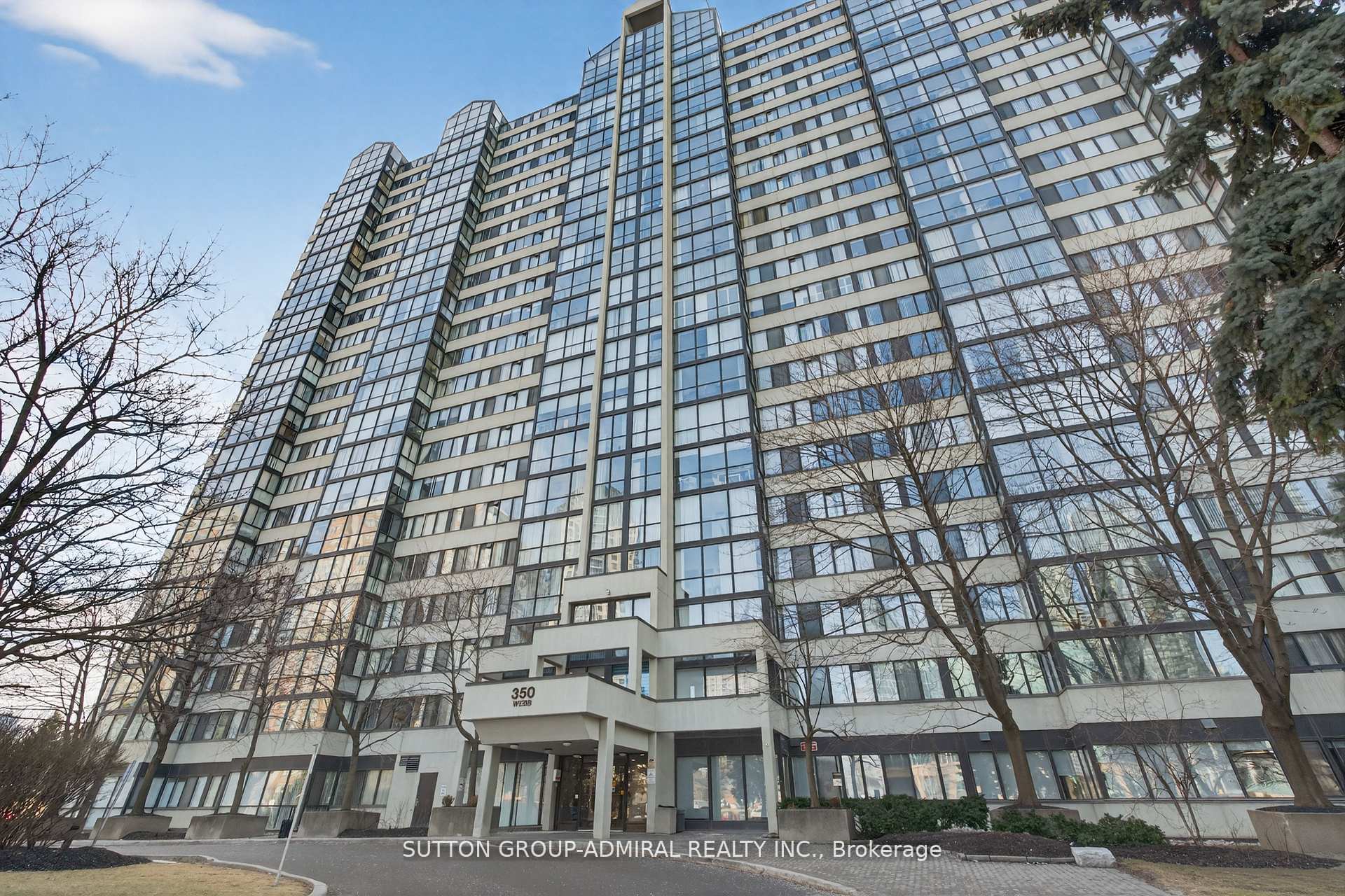 Photo 5 of Unit 308, 350 Webb Drive, Mississauga, City Centre — HOMEH