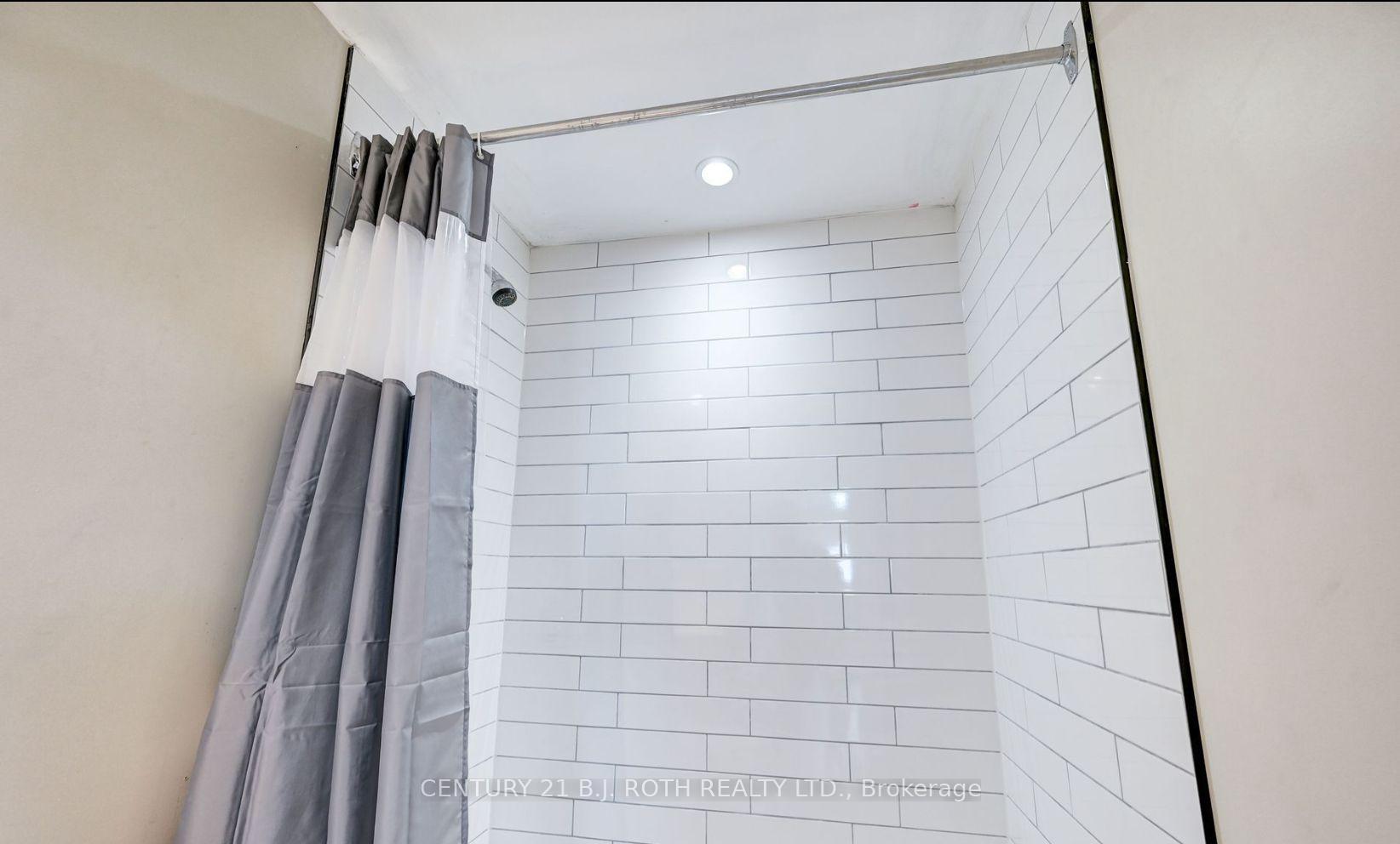 Photo 10 of Unit 3, 303 Moffat Street, Orillia — HOMEH