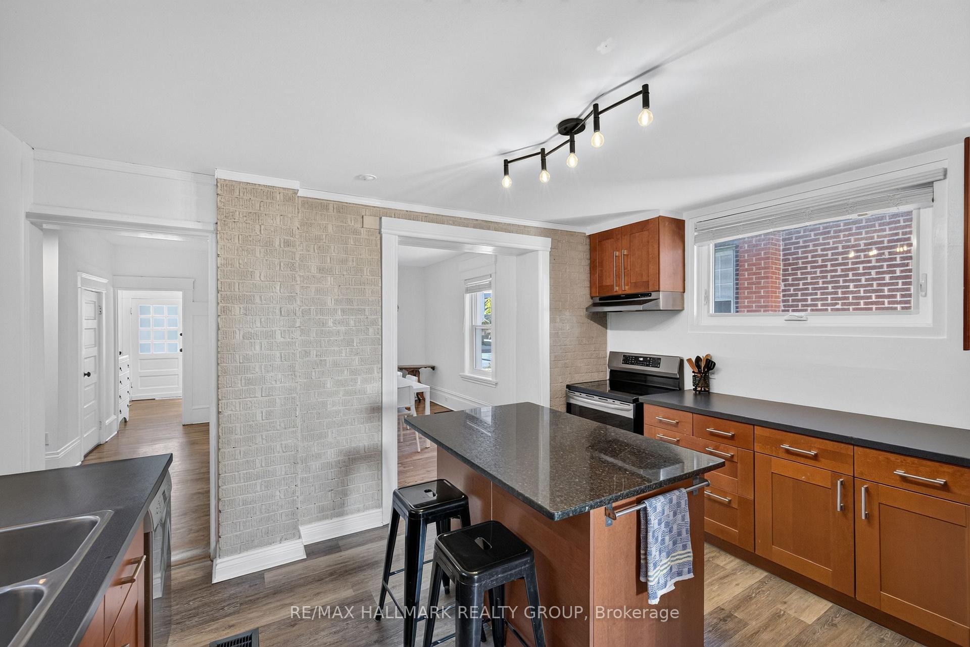 Photo 17 of 109 Lees Avenue, Ottawa, Ottawa East — HOMEH