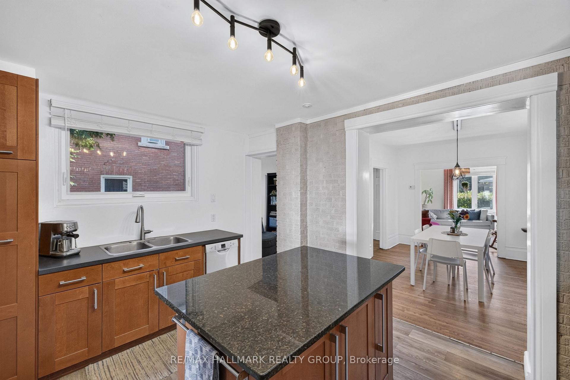 Photo 18 of 109 Lees Avenue, Ottawa, Ottawa East — HOMEH