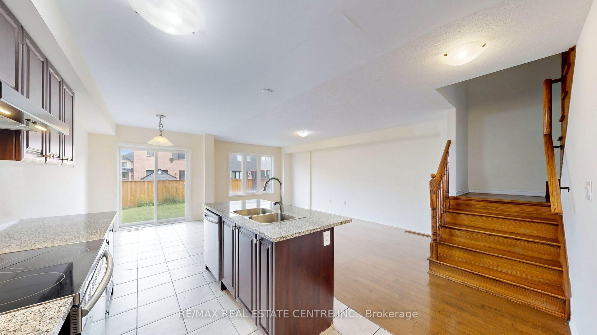 Photo 22 of 300 Bedrock Drive, Hamilton, Stoney Creek Mountain — HOMEH