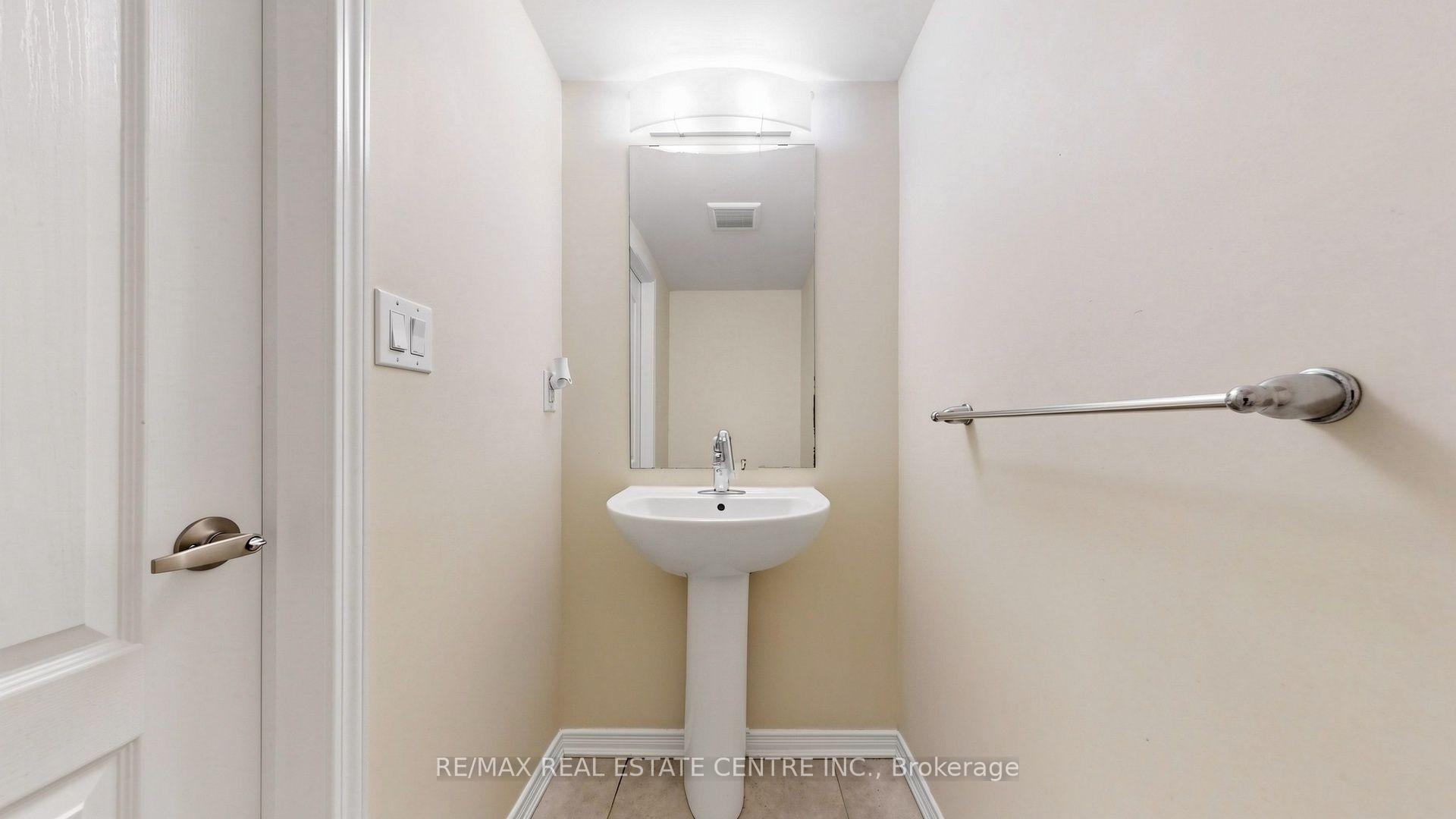 Photo 38 of 300 Bedrock Drive, Hamilton, Stoney Creek Mountain — HOMEH