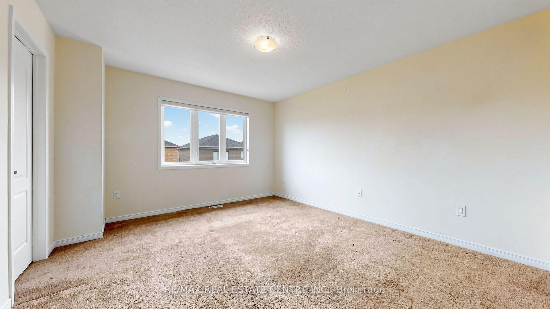 Photo 50 of 300 Bedrock Drive, Hamilton, Stoney Creek Mountain — HOMEH