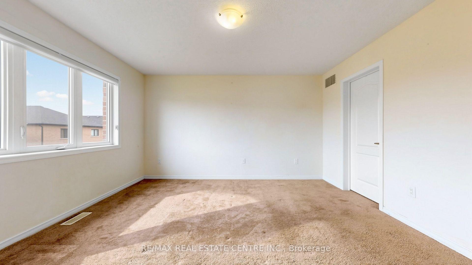 Photo 52 of 300 Bedrock Drive, Hamilton, Stoney Creek Mountain — HOMEH