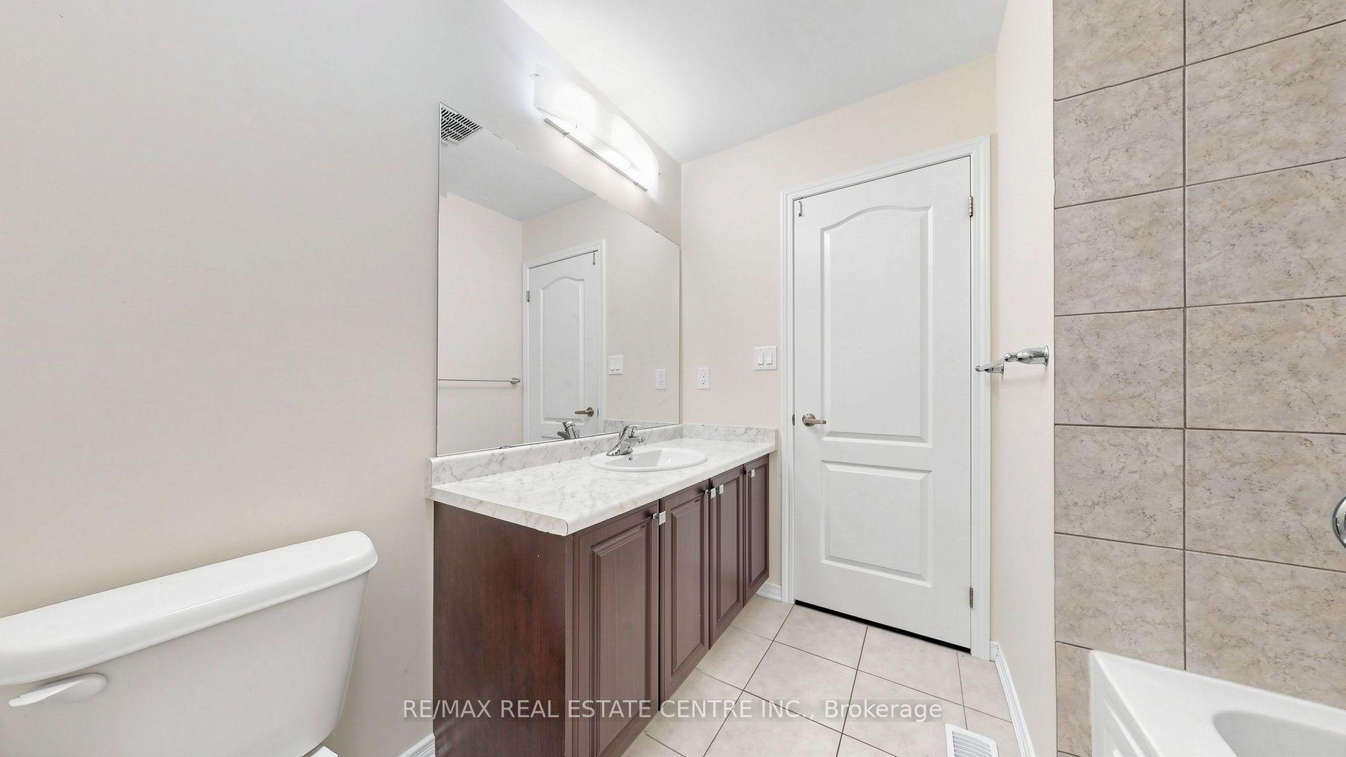 Photo 56 of 300 Bedrock Drive, Hamilton, Stoney Creek Mountain — HOMEH