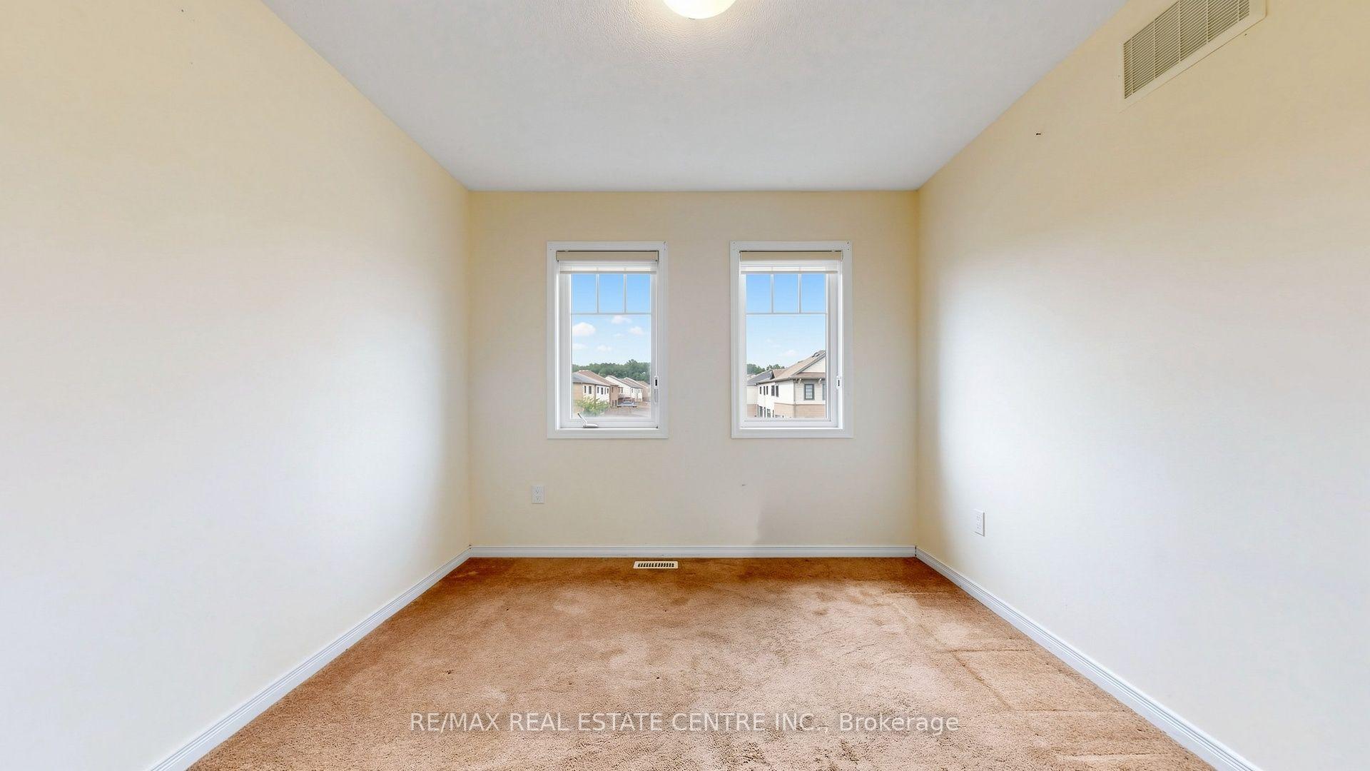 Photo 64 of 300 Bedrock Drive, Hamilton, Stoney Creek Mountain — HOMEH