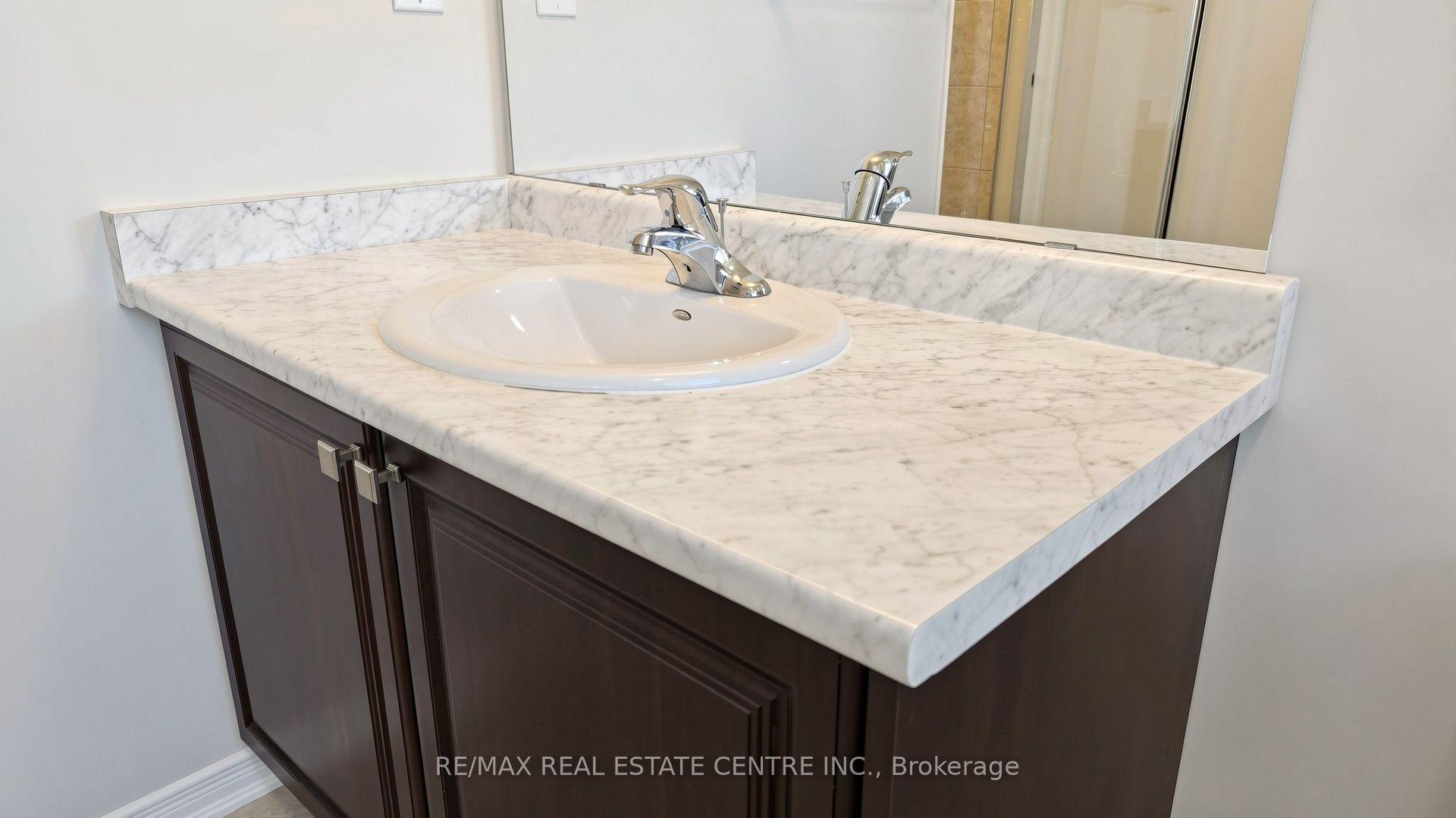 Photo 49 of 300 Bedrock Drive, Hamilton, Stoney Creek Mountain — HOMEH
