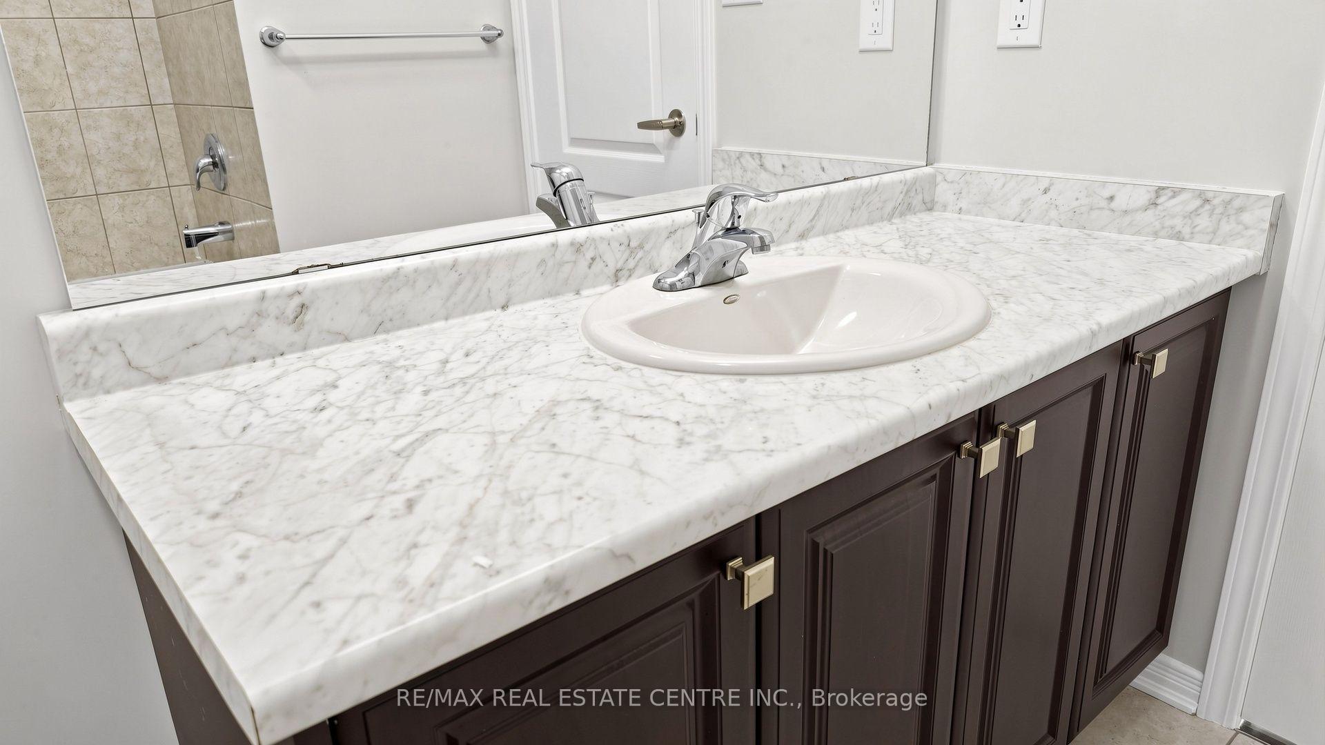 Photo 69 of 300 Bedrock Drive, Hamilton, Stoney Creek Mountain — HOMEH
