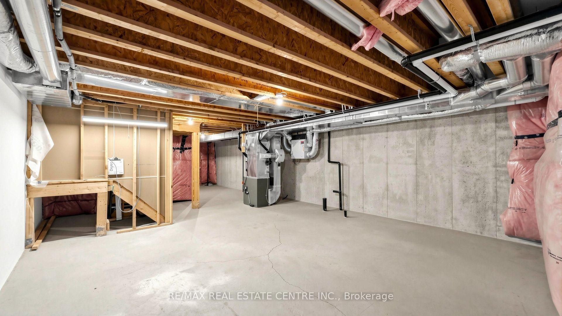 Photo 81 of 300 Bedrock Drive, Hamilton, Stoney Creek Mountain — HOMEH