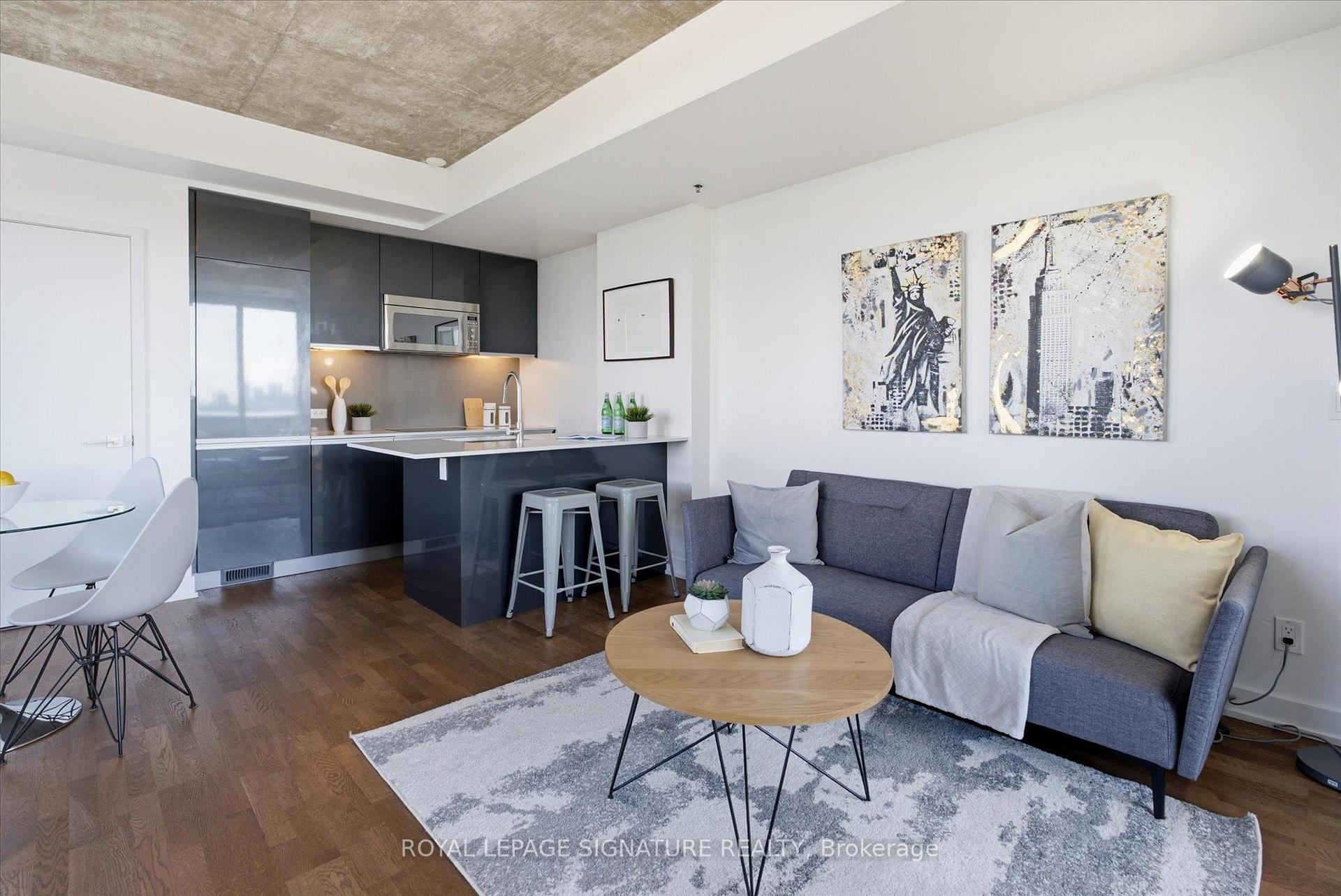 Photo 5 of Unit 921, 20 Minowan Miikan Lane, Toronto, Little Portugal — HOMEH