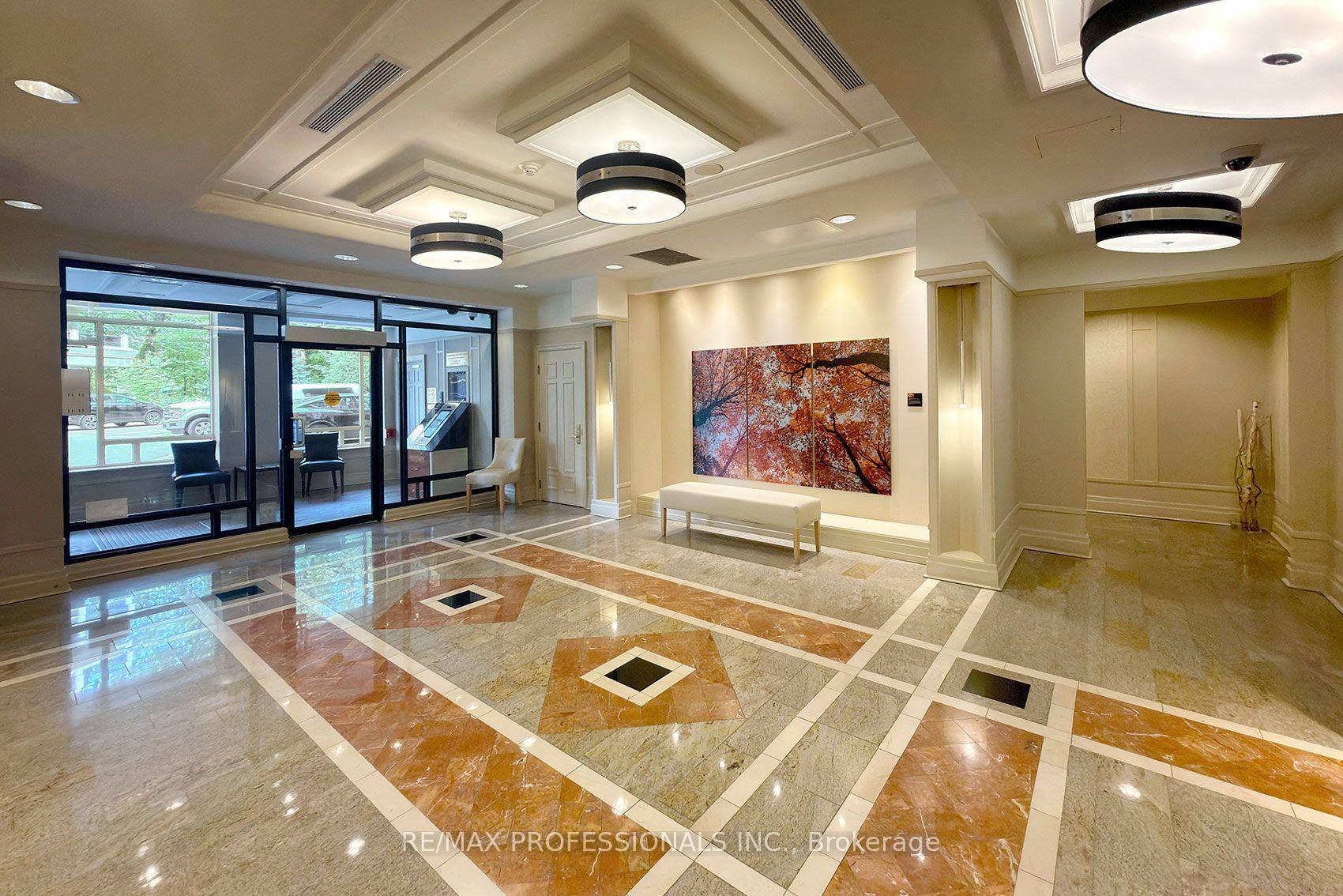 Photo 4 of Unit 606, 2 Aberfoyle Crescent, Etobicoke, Islington-City Centre West — HOMEH