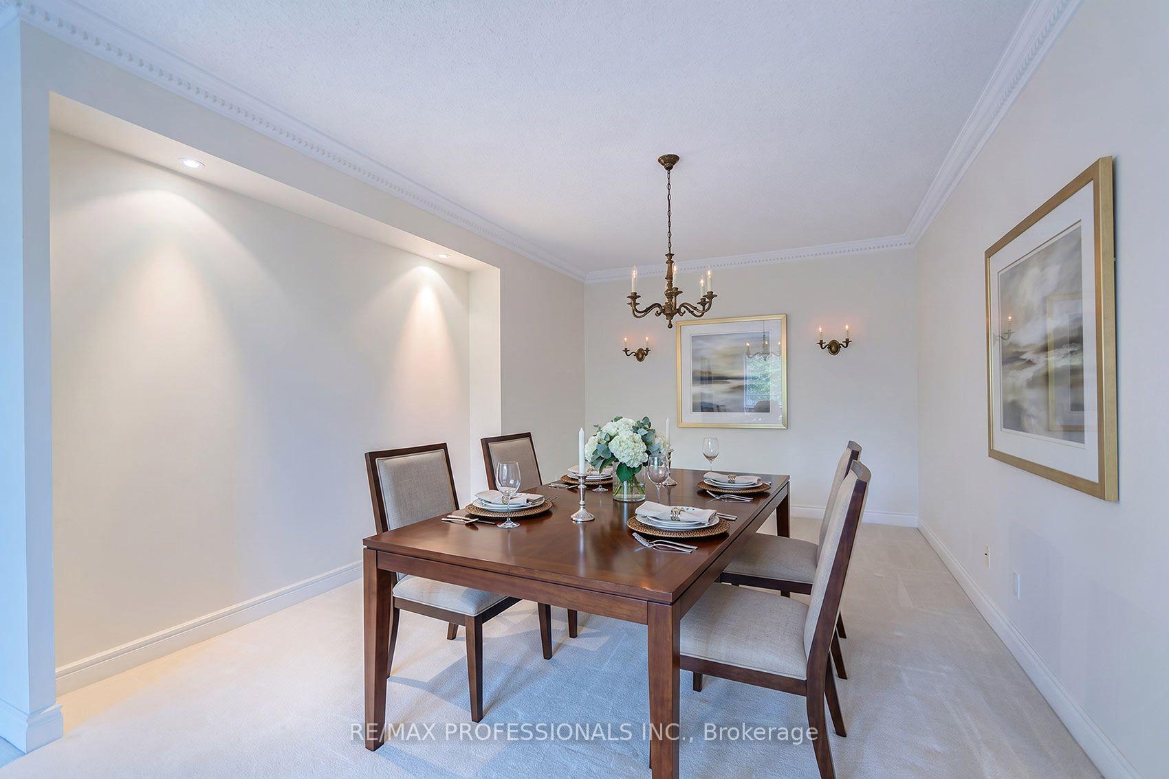 Photo 9 of Unit 606, 2 Aberfoyle Crescent, Etobicoke, Islington-City Centre West — HOMEH