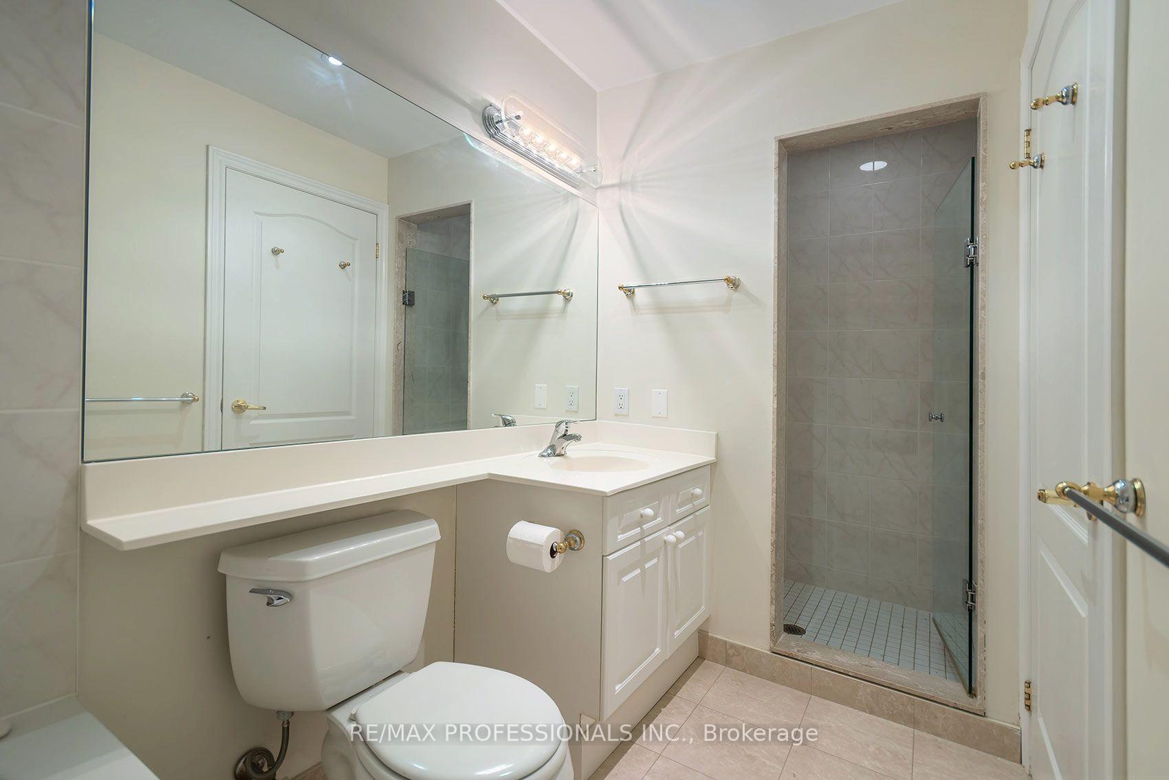 Photo 31 of Unit 606, 2 Aberfoyle Crescent, Etobicoke, Islington-City Centre West — HOMEH