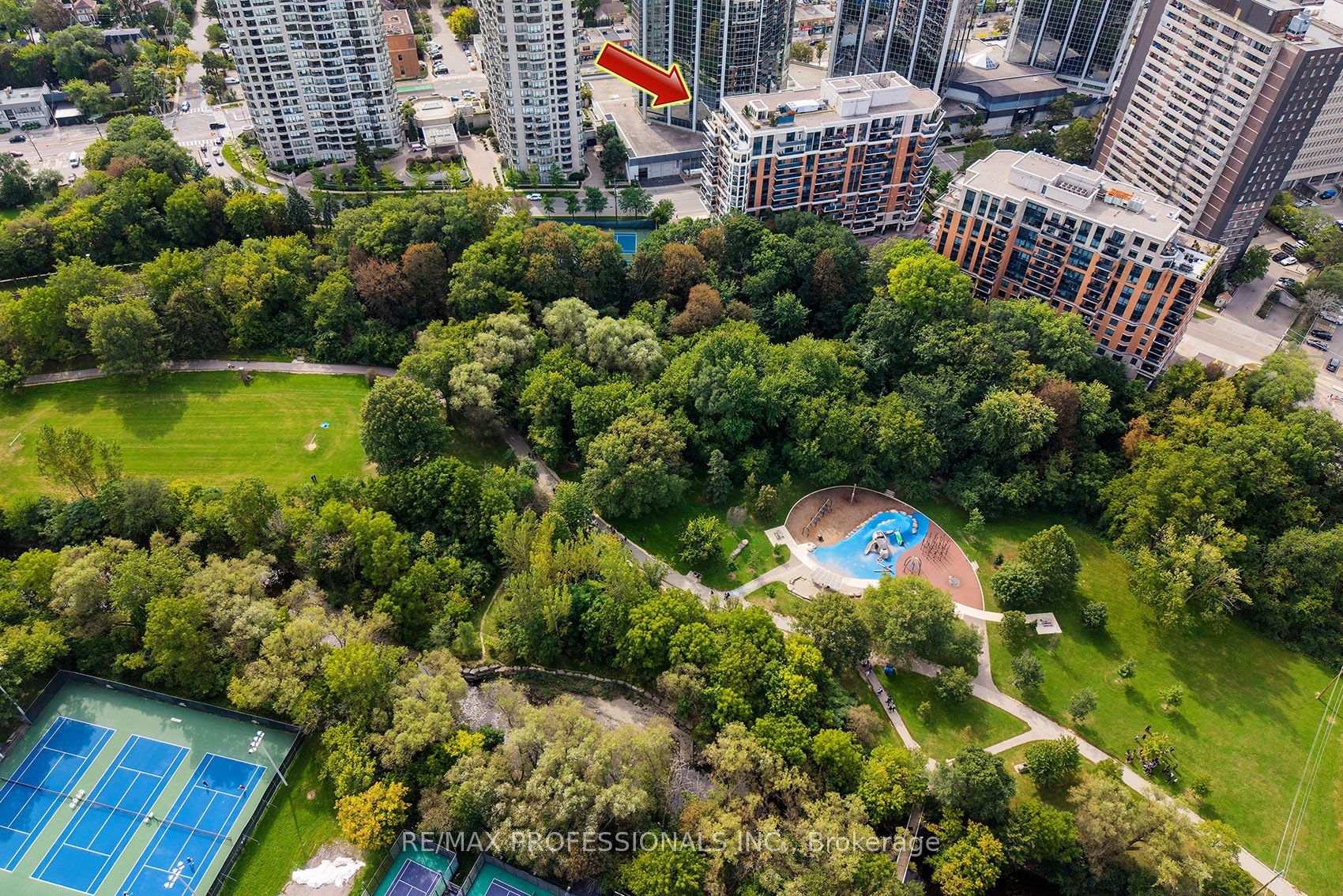 Photo 40 of Unit 606, 2 Aberfoyle Crescent, Etobicoke, Islington-City Centre West — HOMEH