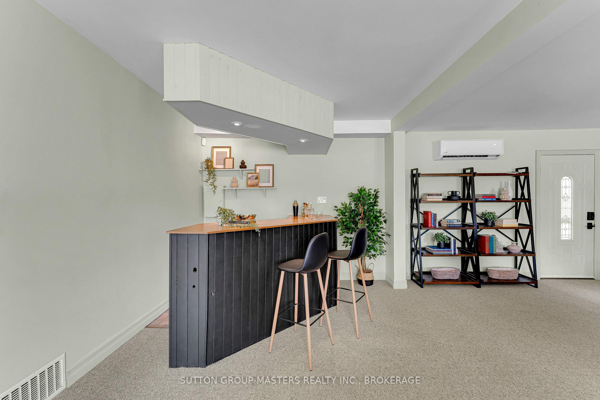 Photo 20 of 2025 Cole Hill Road, Kingston, City North of 401 — HOMEH