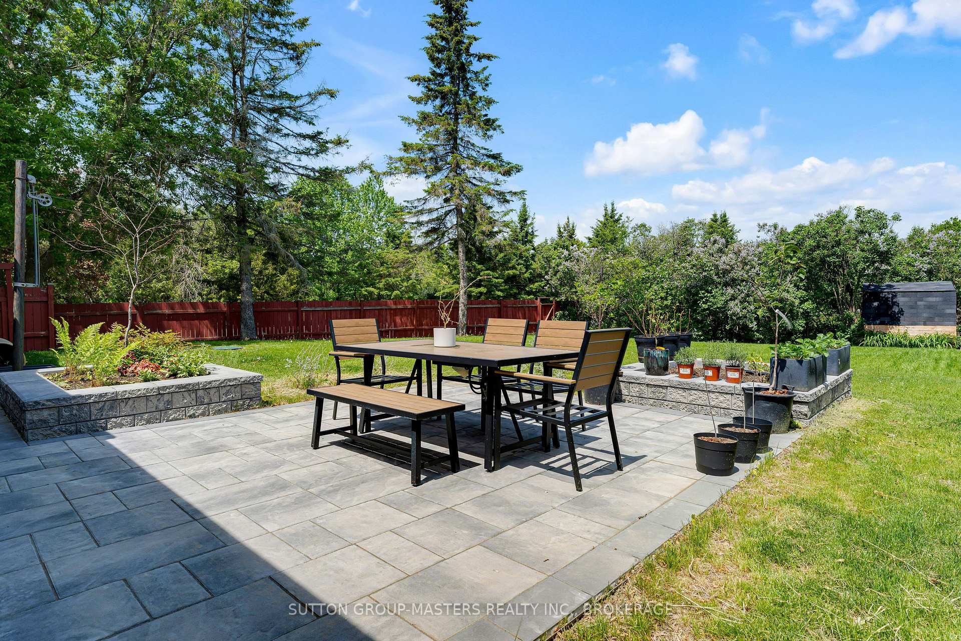 Photo 36 of 2025 Cole Hill Road, Kingston, City North of 401 — HOMEH