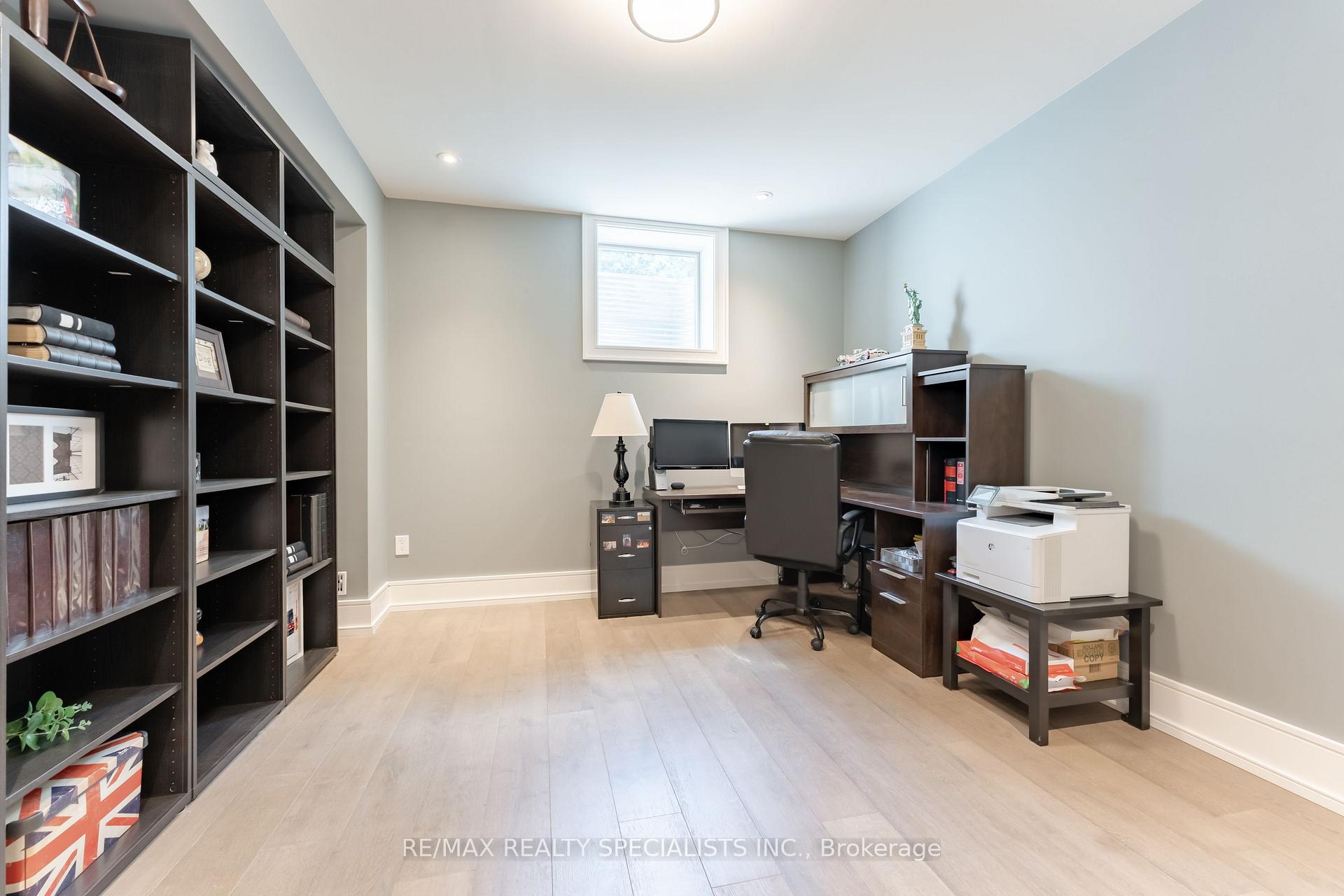 Photo 34 of 18 Florence Drive, Oakville, Central — HOMEH