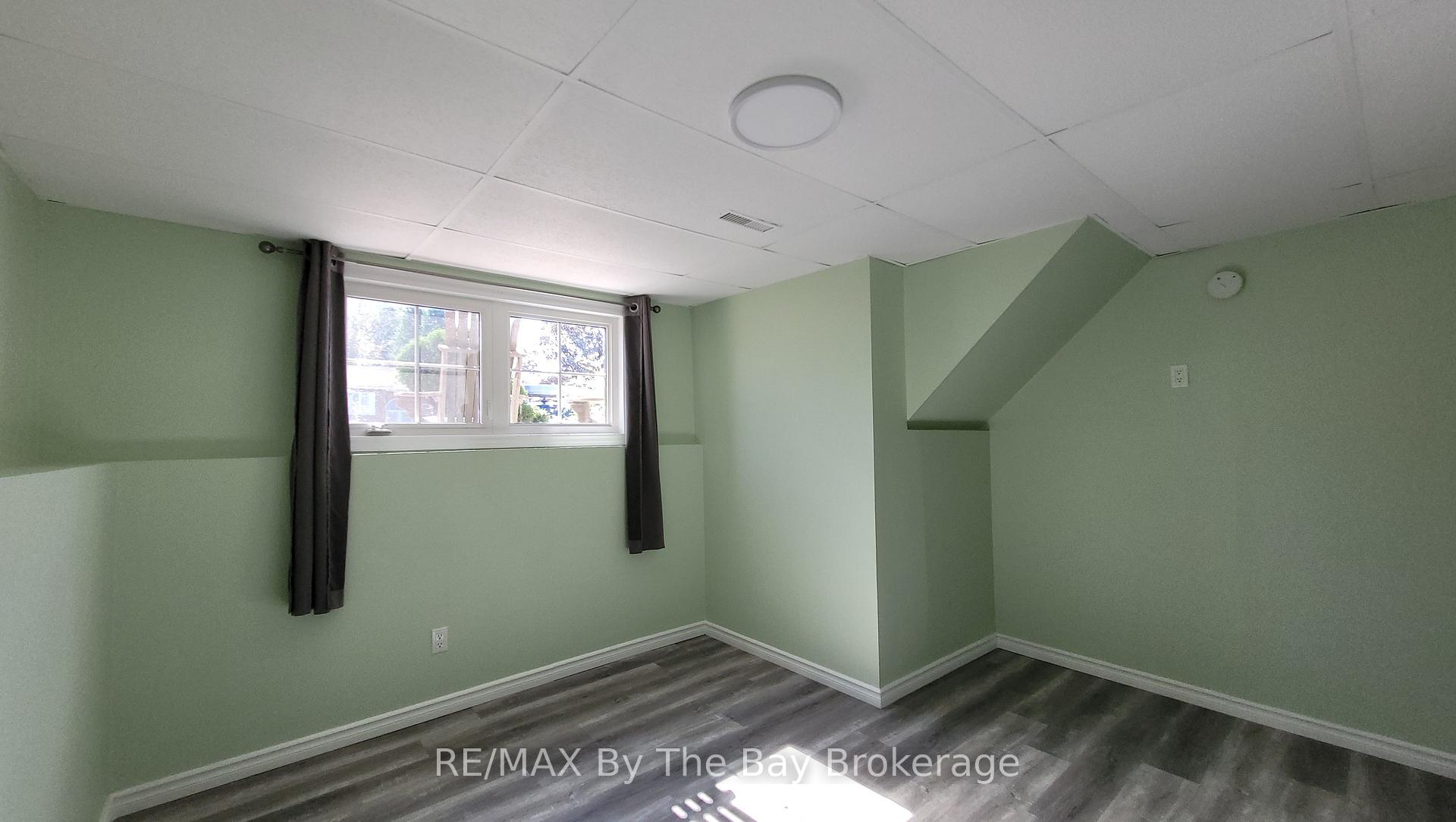Photo 13 of Unit Basement, 48 Caribou Trail, Wasaga Beach — HOMEH