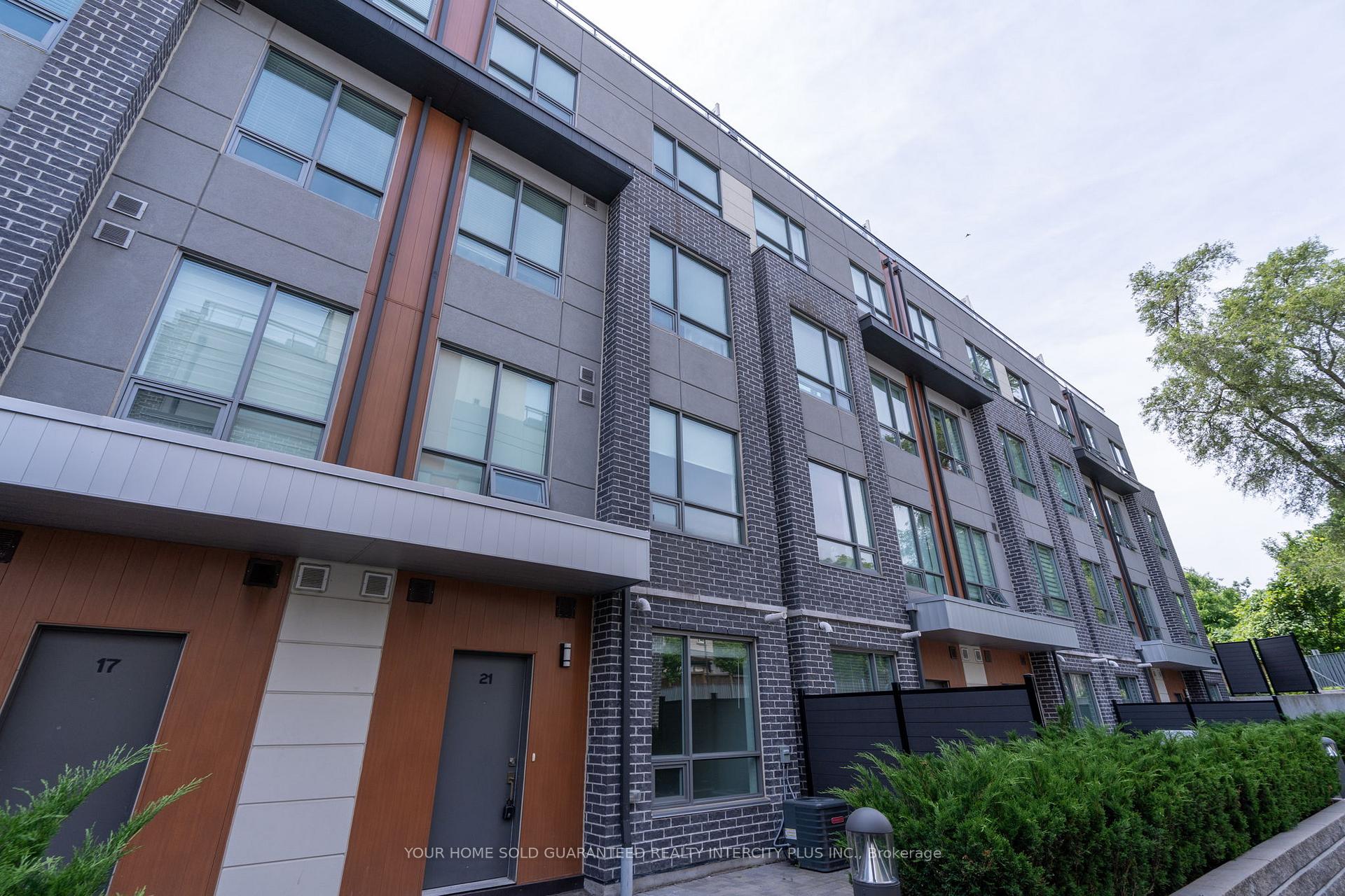 Photo 5 of Unit 21, 650 Atwater Avenue, Mississauga, Mineola — HOMEH