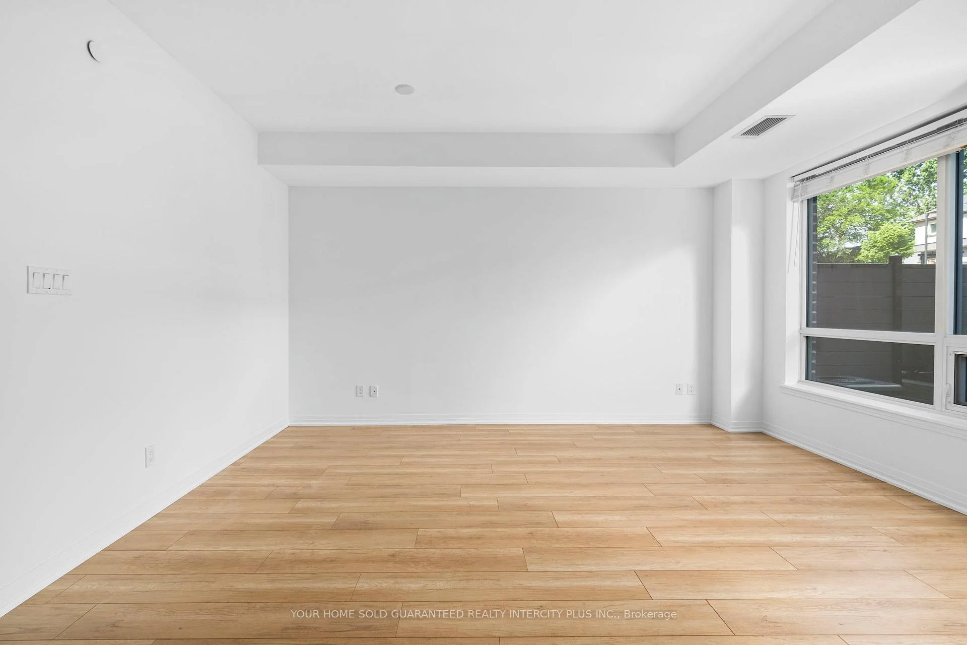 Photo 20 of Unit 21, 650 Atwater Avenue, Mississauga, Mineola — HOMEH