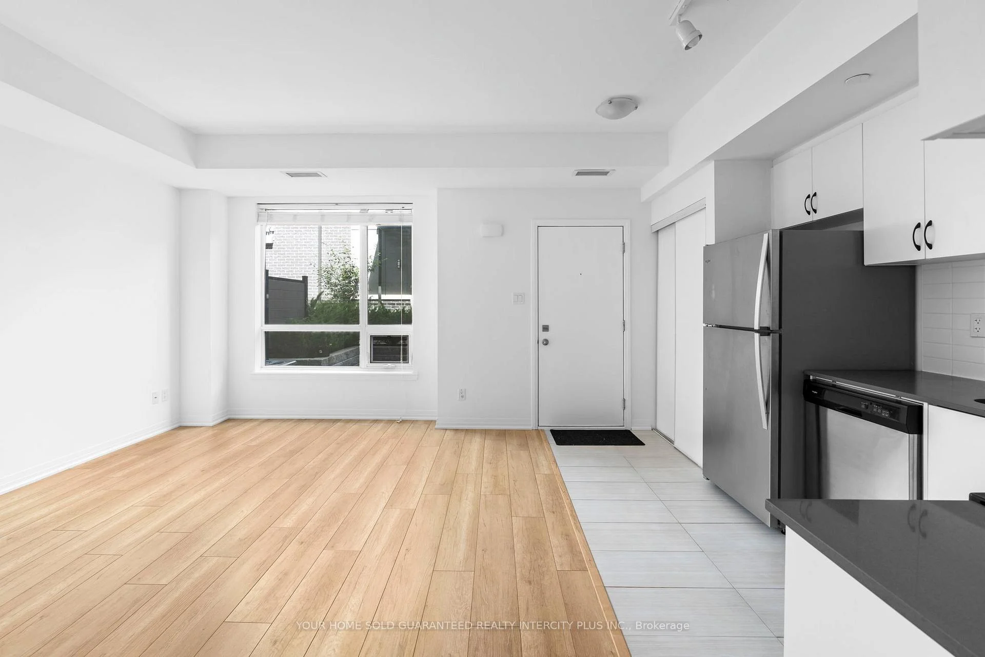 Photo 21 of Unit 21, 650 Atwater Avenue, Mississauga, Mineola — HOMEH