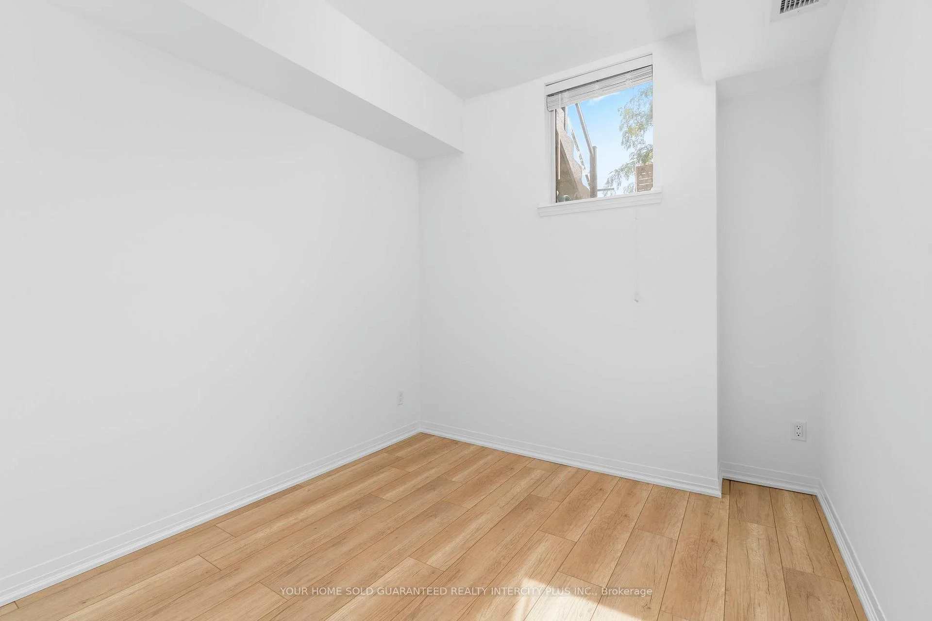 Photo 30 of Unit 21, 650 Atwater Avenue, Mississauga, Mineola — HOMEH